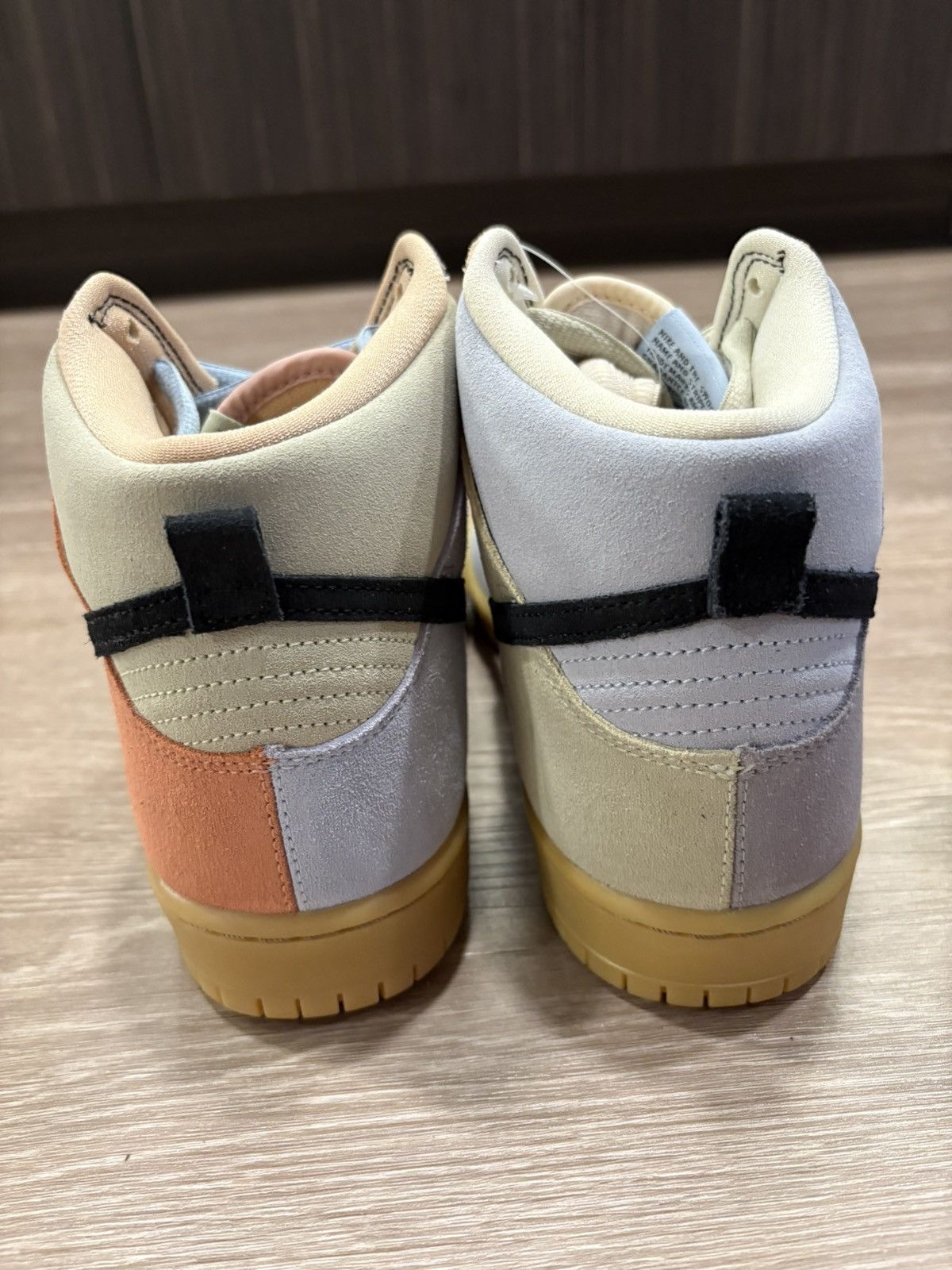 Nike Nike SB Dunk High Easter Spectrum Size US 9.5 / EU 42-43 - 5 Thumbnail