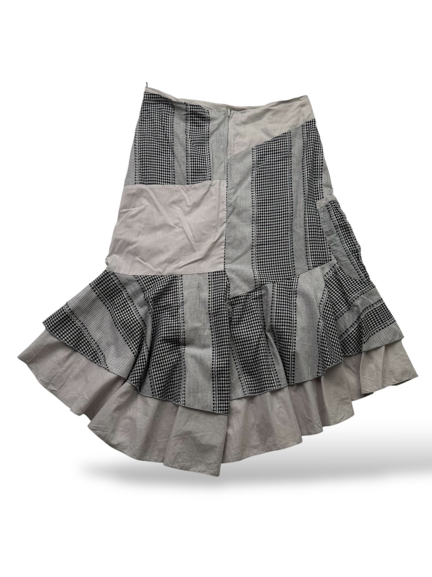 Japanese Brand Vintage Cargo Asymmetry Flare Skirt W1739(V9) Size 27" / US 4 / IT 40 - 3 Thumbnail