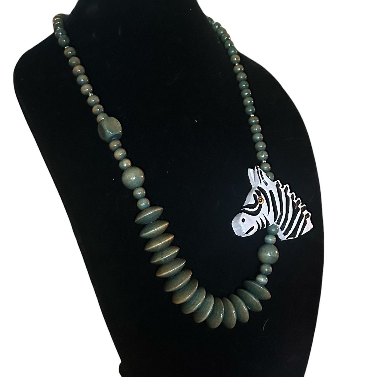 Vintage Vintage chunky wooden bead and zebra head necklace Size ONE SIZE - 2 Thumbnail