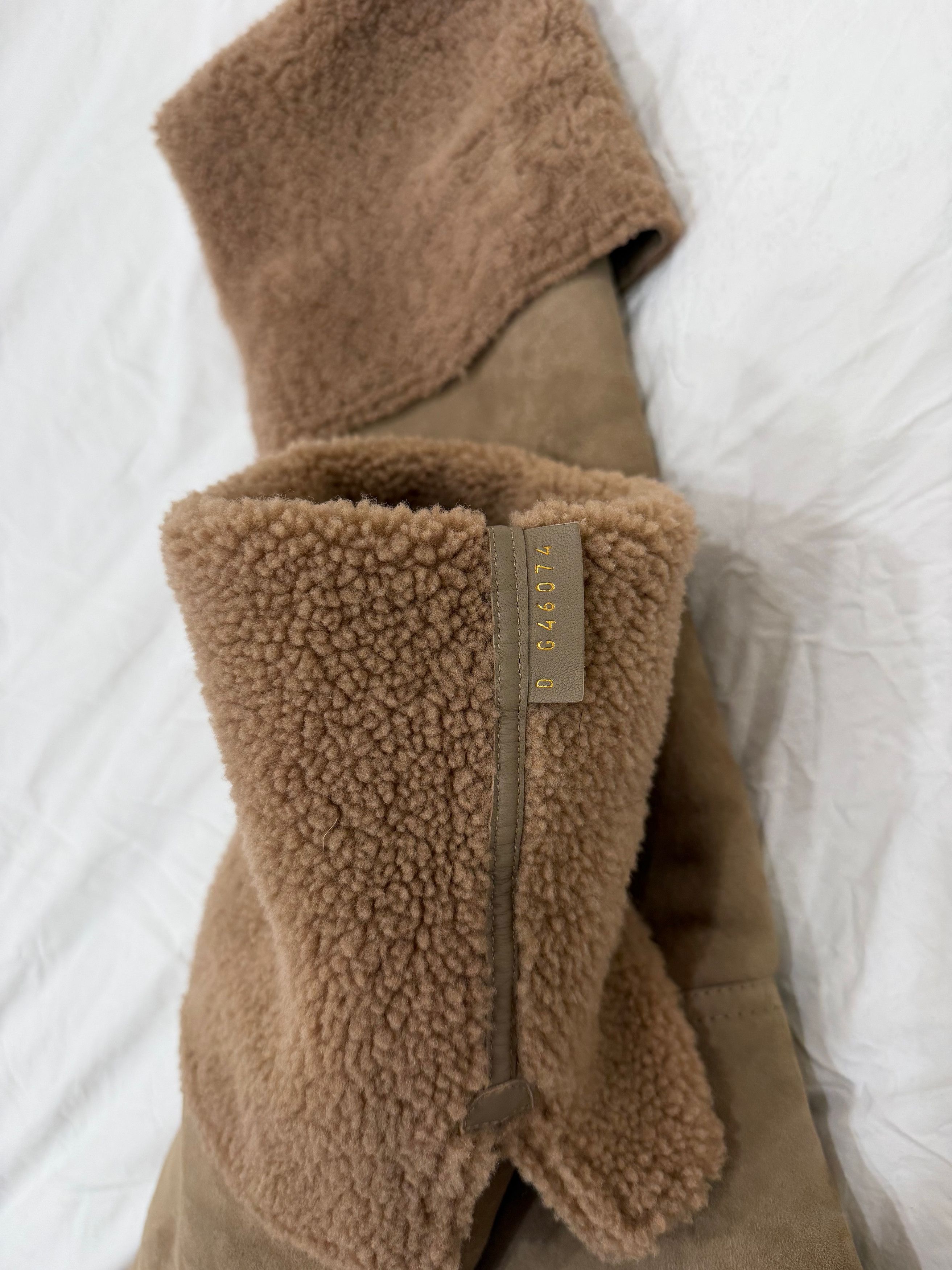 Chanel 24K Suede Shearling Fur Thigh High OTK Block Heel Boots 37 Size US 7 / IT 37 - 19 Thumbnail