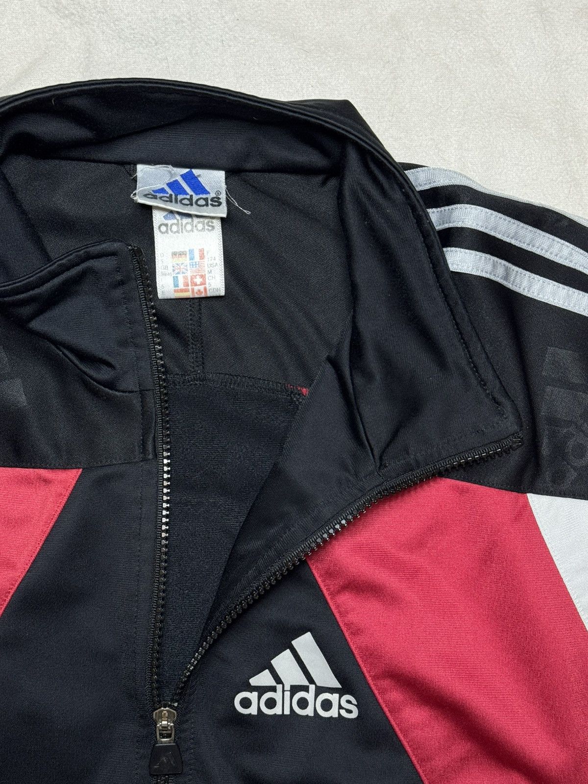 Adidas Felpa full zip adidas vintage tg. M Size US M / EU 48-50 / 2 - 7 Thumbnail