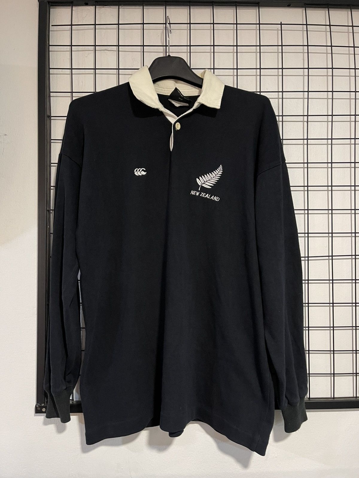 Canterbury of New Zealand VINTAGE 90s CANTERBURY NEW ZEALAND Size US M / EU 48-50 / 2 - 1 Thumbnail