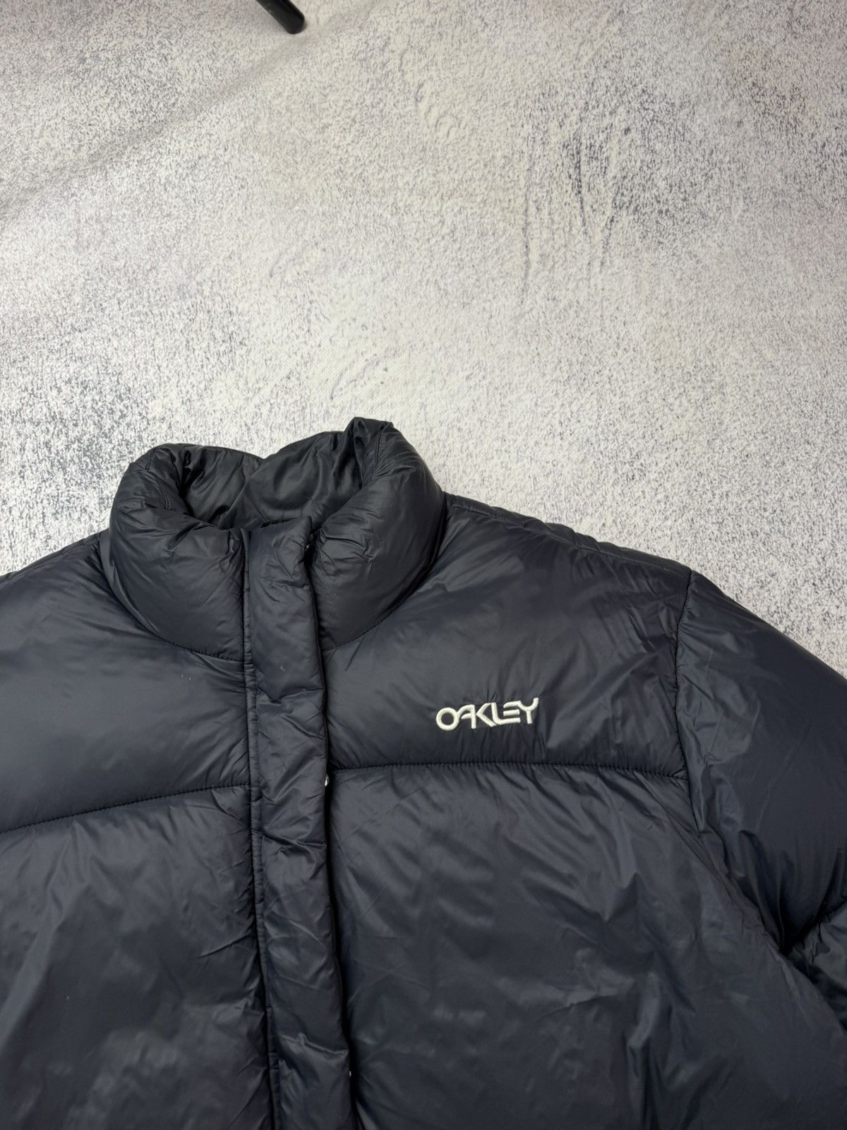 Oakley Vintage Oakley Black Puffer Jacket Y2K USA Size XL / US 12-14 / IT 48-50 - 17 Thumbnail