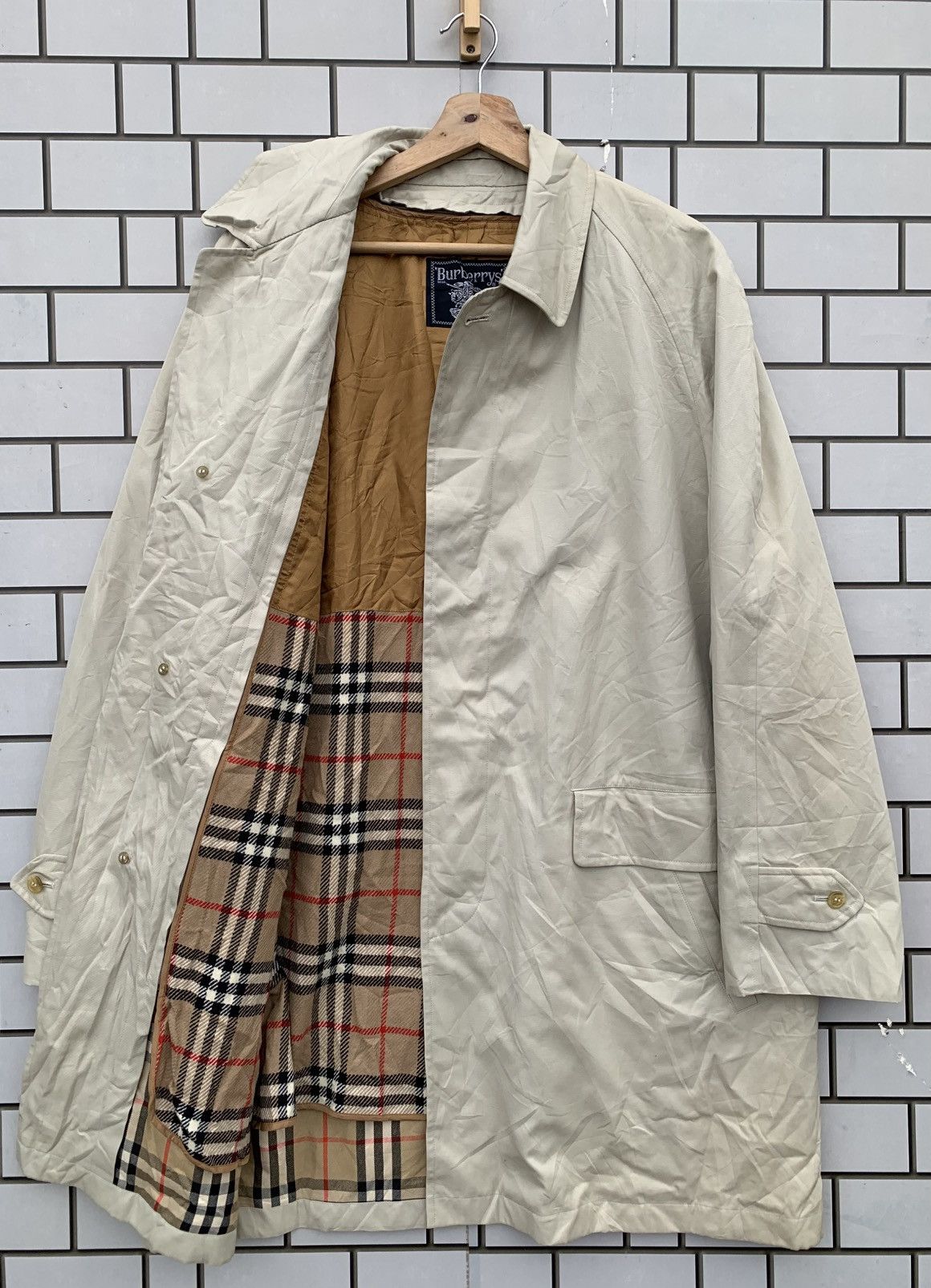 Burberry × Burberry Prorsum × Vintage Vintage Burberrys Nova Check Trench Coat Jacket Size US L / EU 52-54 / 3 - 1 Thumbnail