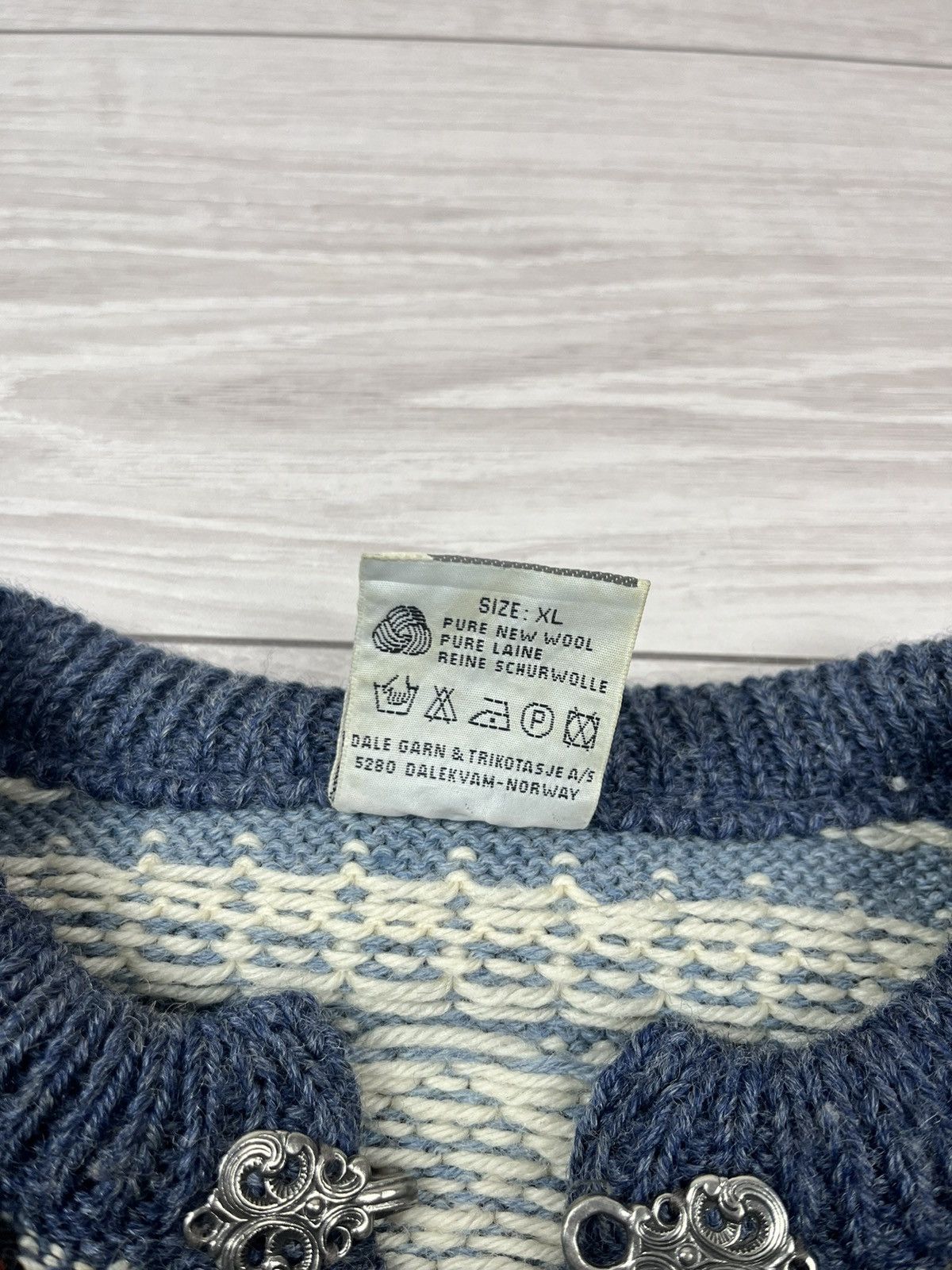 Dale Of Norway Dale Of Norway Vintage Wool Cable Knit Buckle Sweater XL Size US XL / EU 56 / 4 - 10 Thumbnail