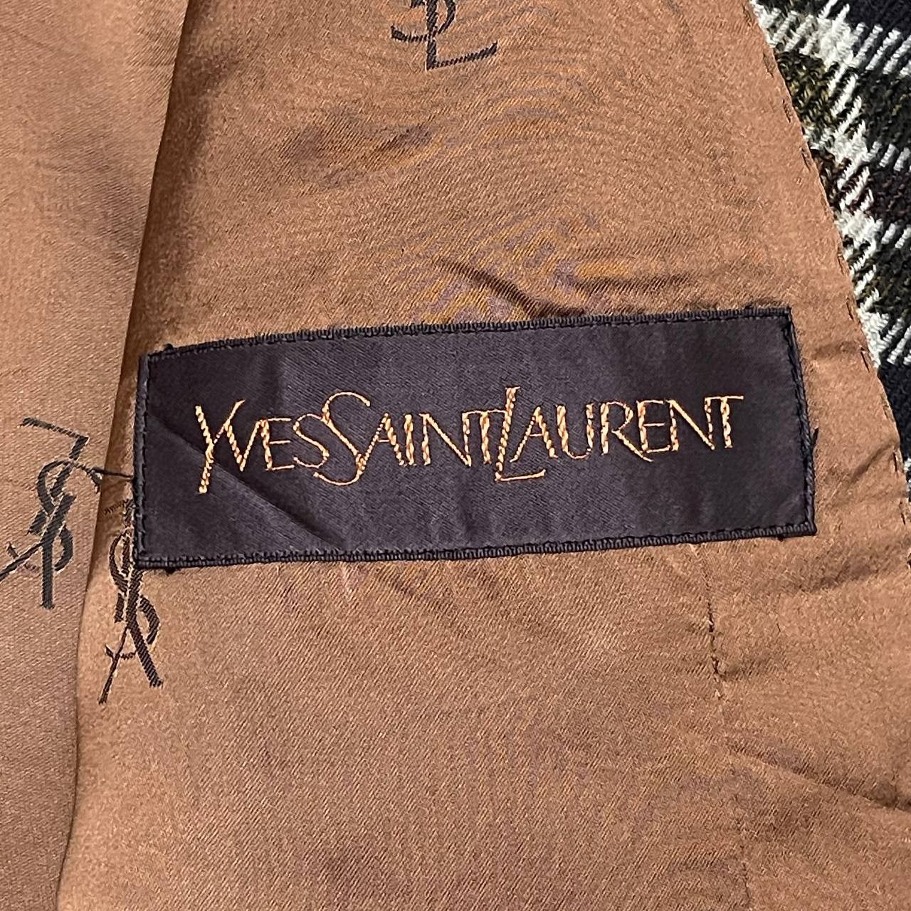 Yves Saint Laurent Vintage YSL Yves Saint Laurent Wool Coat with Buckle Size US M / EU 48-50 / 2 - 14 Thumbnail