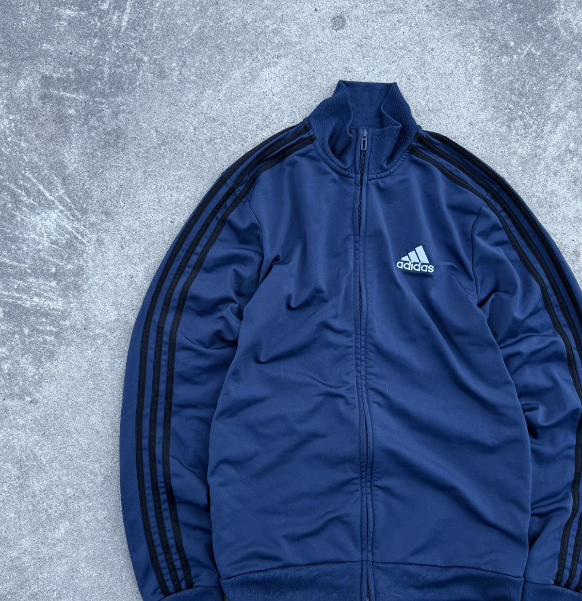 Adidas Vintage Adidas y2k streetwear old school track jacket Size US M / EU 48-50 / 2 - 3 Thumbnail