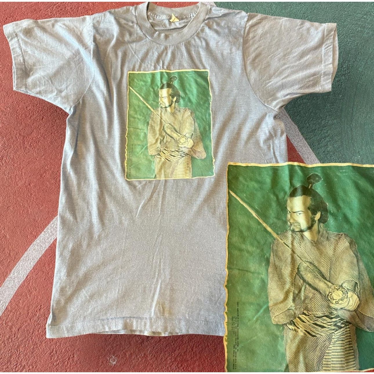 1978 Saturday Night Live Jim Belushi Samurai Warrior Shirt M