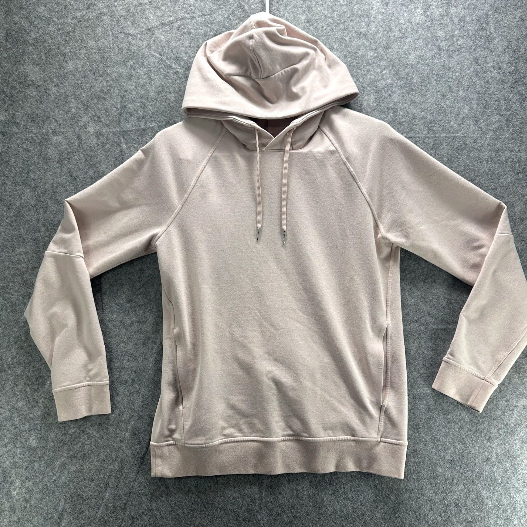 Lululemon Lululemon Hoodie Womens Small Beige Raglan Pockets Logo Pullover Sweatshirt Crew Neck Size S / US 4 / IT 40 - 2 Thumbnail