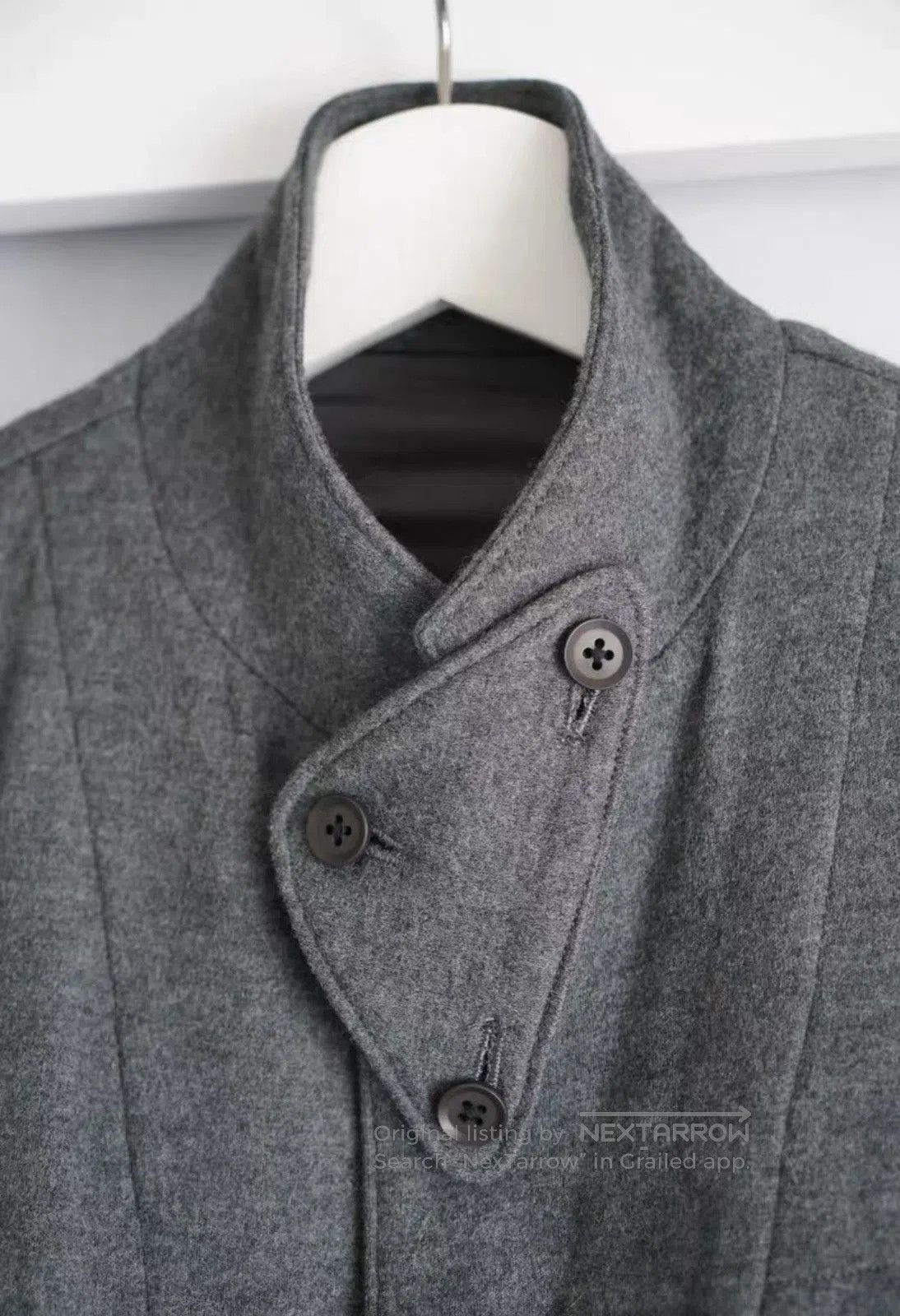 Yohji Yamamoto Gray Button. Size US M / EU 48-50 / 2 - 3 Thumbnail
