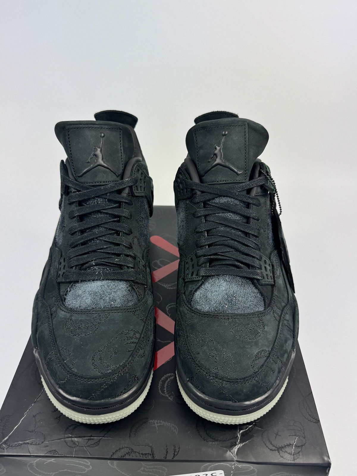 Jordan Brand × Kaws JORDAN 4 x KAWS SNEAKERS Size US 10 / EU 43 - 2 Thumbnail