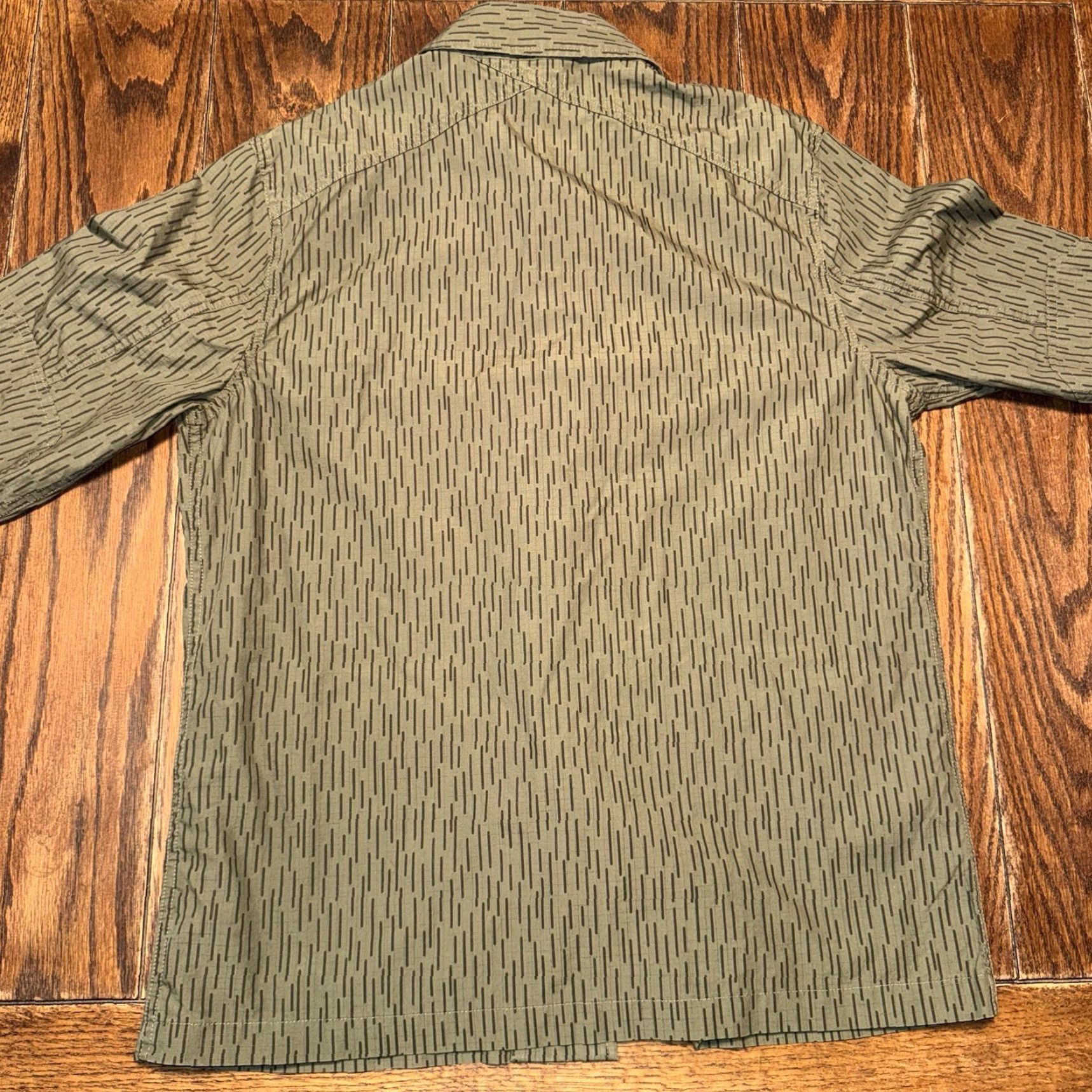 Taylor Stitch Taylor Stitch Men's 40 Medium Organic Cotton Button Up Flap Pocket Military Bear Shirt Size US M / EU 48-50 / 2 - 7 Thumbnail
