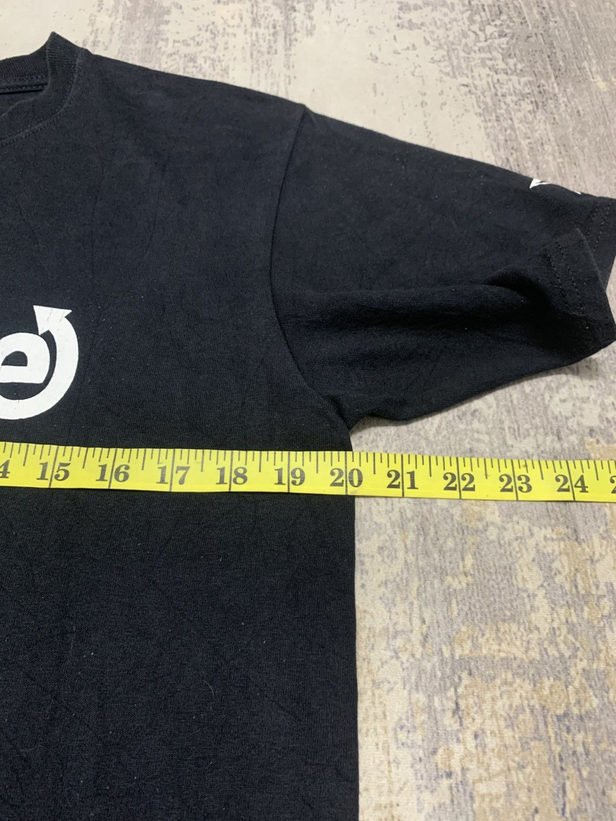 Japanese Brand VINTAGE DEVILUSE TSHIRT Size US M / EU 48-50 / 2 - 9 Thumbnail