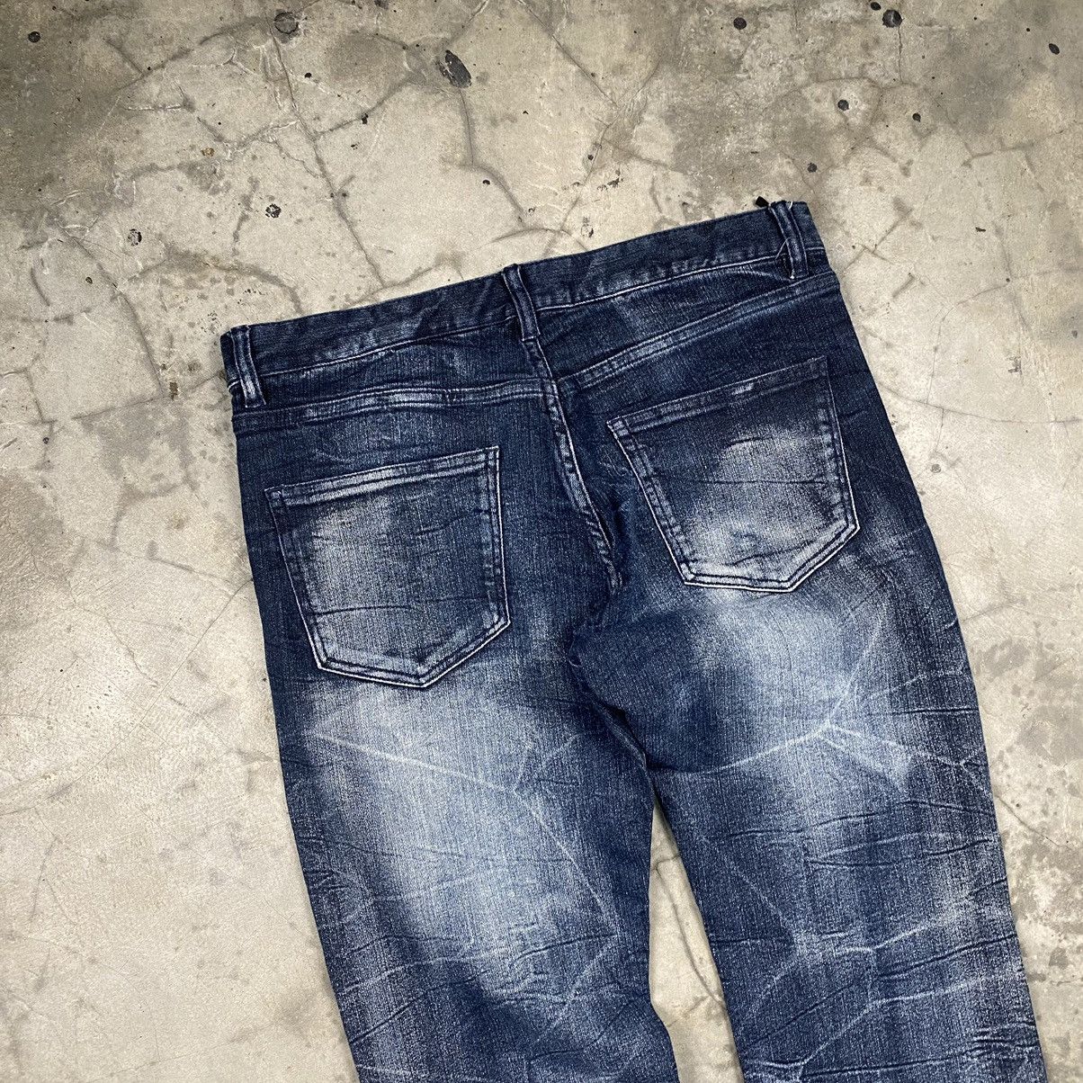 If Six Was Nine × Japanese Brand × Le Grande Bleu (L.G.B.) Snake Acid Washed Gothic Bondage Jeans Size US 34 / EU 50 - 6 Thumbnail