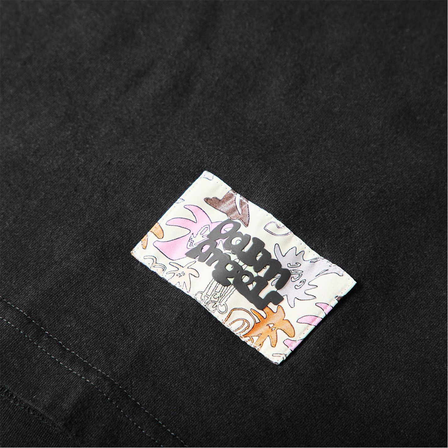 Palm Angels o1g2r1mq0426 Heart Loose T-Shirt in Black Size US S / EU 44-46 / 1 - 3 Thumbnail