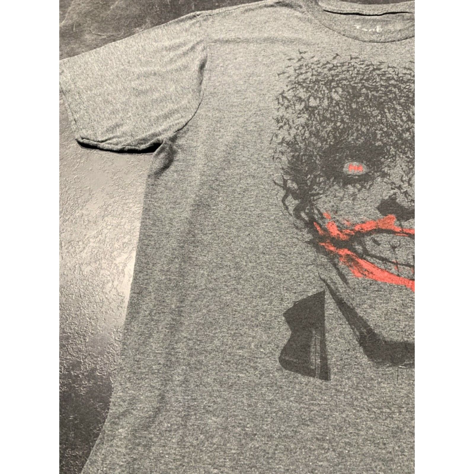 Vintage VINTAGE Jack Of All Trades Batman Joker Graffiti T-Shirt Gray Large Mens Size US L / EU 52-54 / 3 - 4 Thumbnail