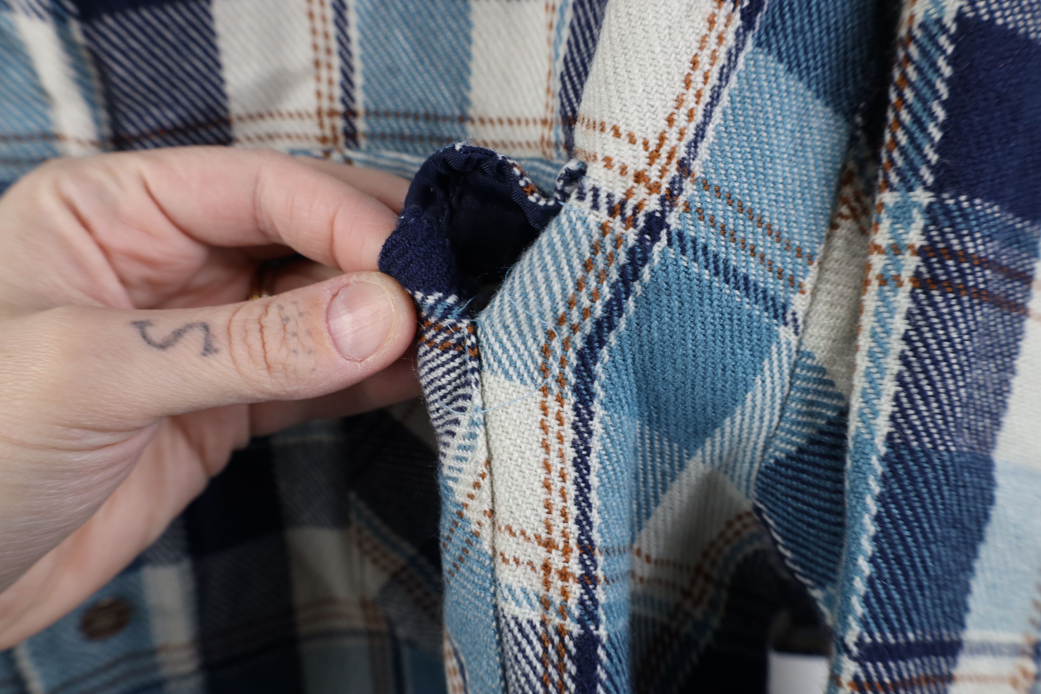 Vintage Vintage 70s Streetwear Flannel Knit Collared Button Shirt Size US XL / EU 56 / 4 - 5 Thumbnail