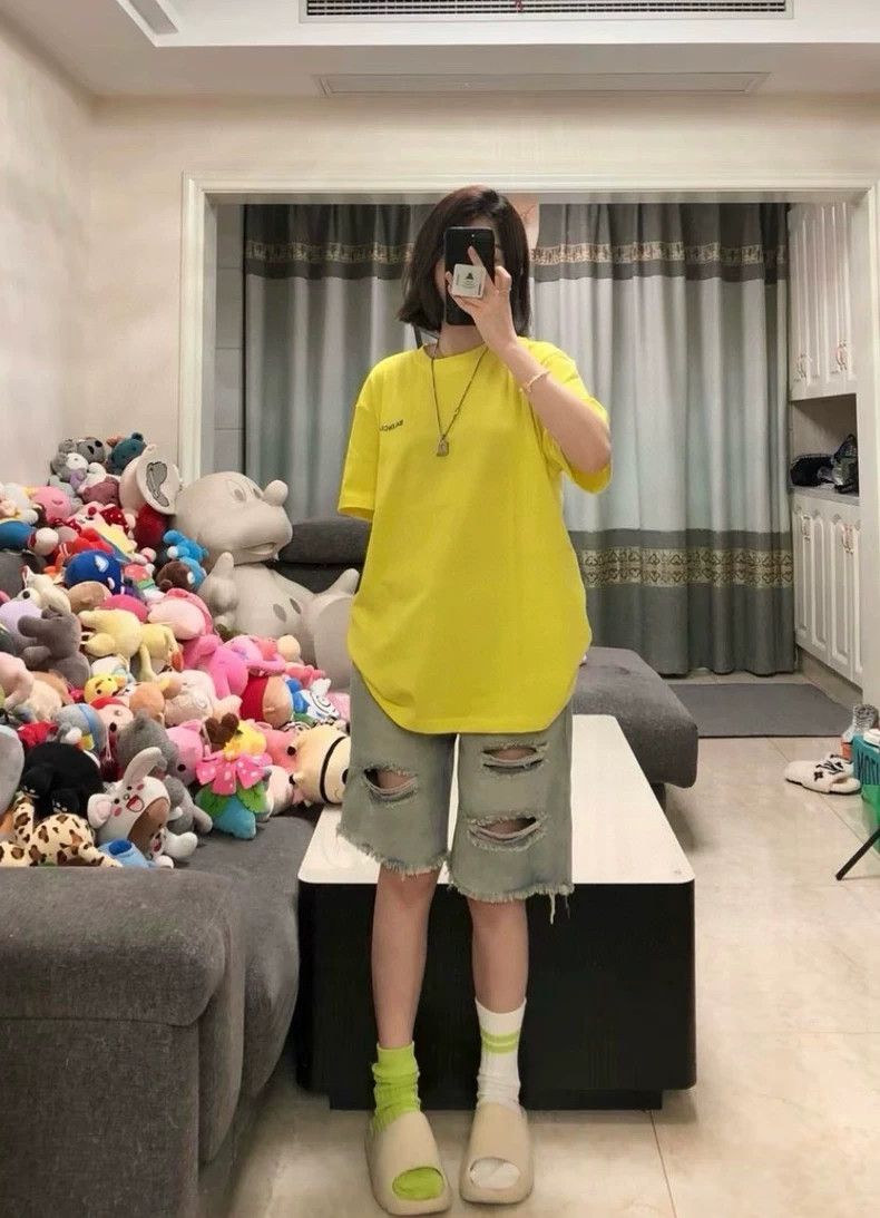Balenciaga Balenciaga Lemon yellow logo print short sleeve ~ Size XXS Size US XXS / EU 40 - 8 Thumbnail