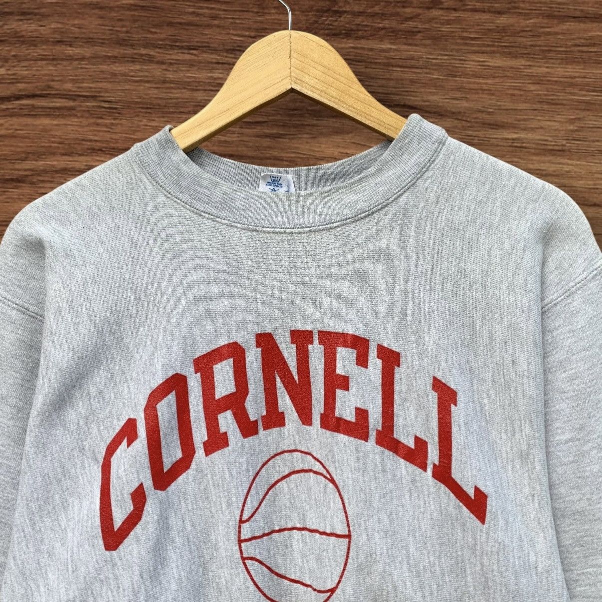 Champion Vintage 1980s Champion Reverse Weave Cornell Basketbal Size US L / EU 52-54 / 3 - 4 Thumbnail