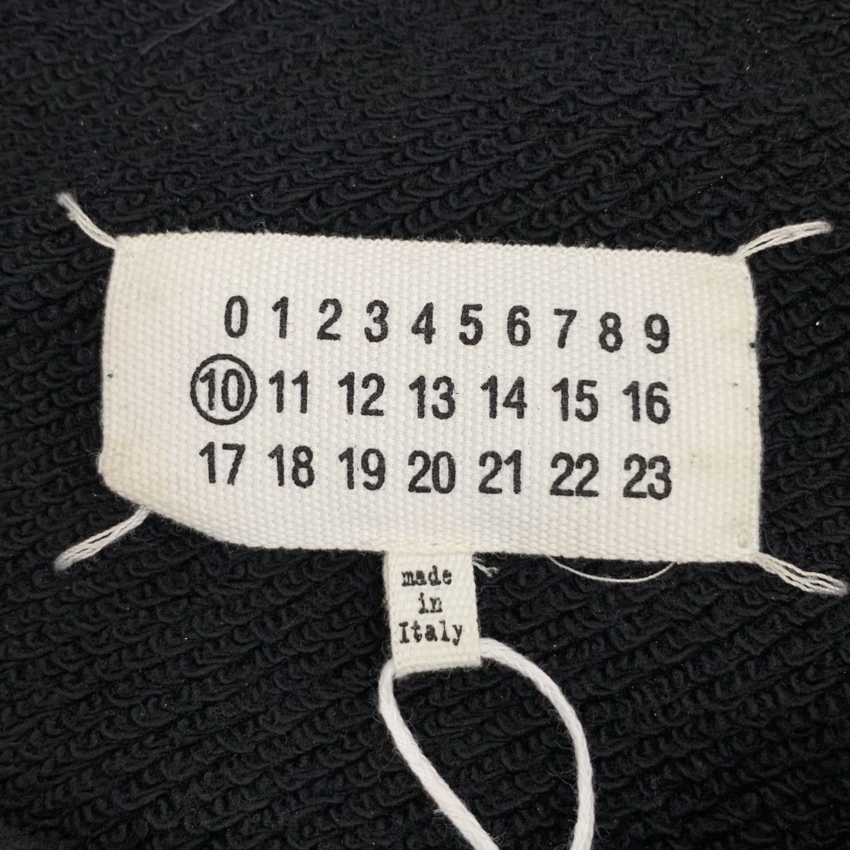 Maison Margiela Maison Margiela Black Ink Wash Hooded Sweatshirt K26WX Size S / US 4 / IT 40 - 5 Thumbnail
