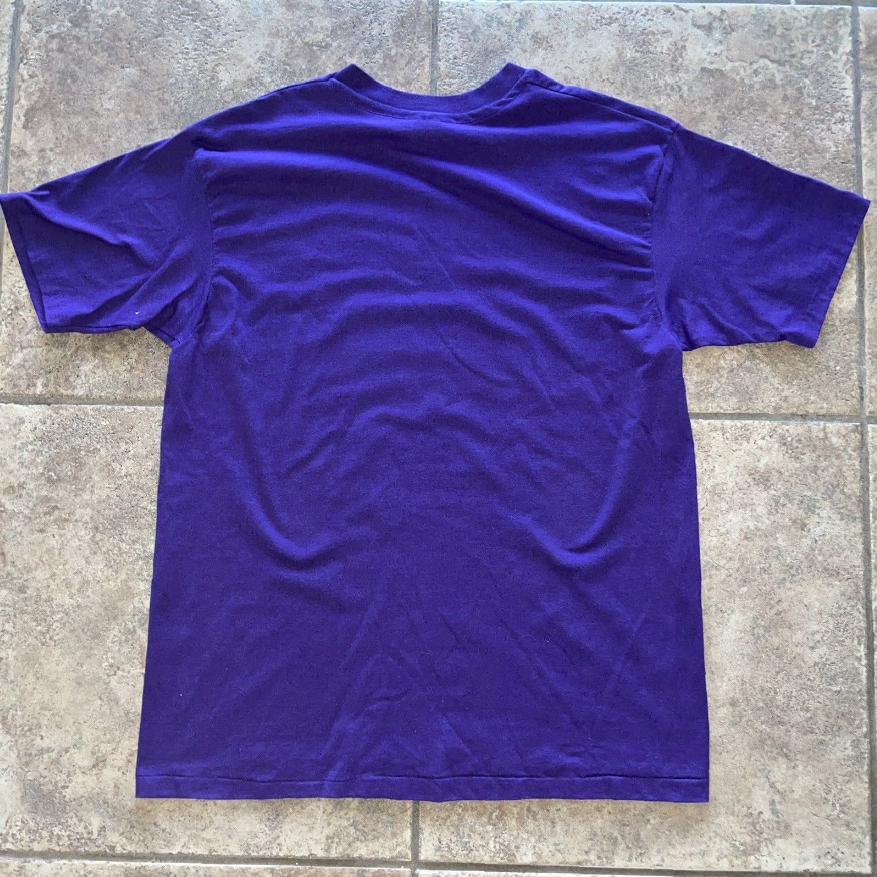 Hanes VINTAGE Hanes 50/50 Single Stitch T-Shirt Mens XL Purple Size US XL / EU 56 / 4 - 4 Thumbnail