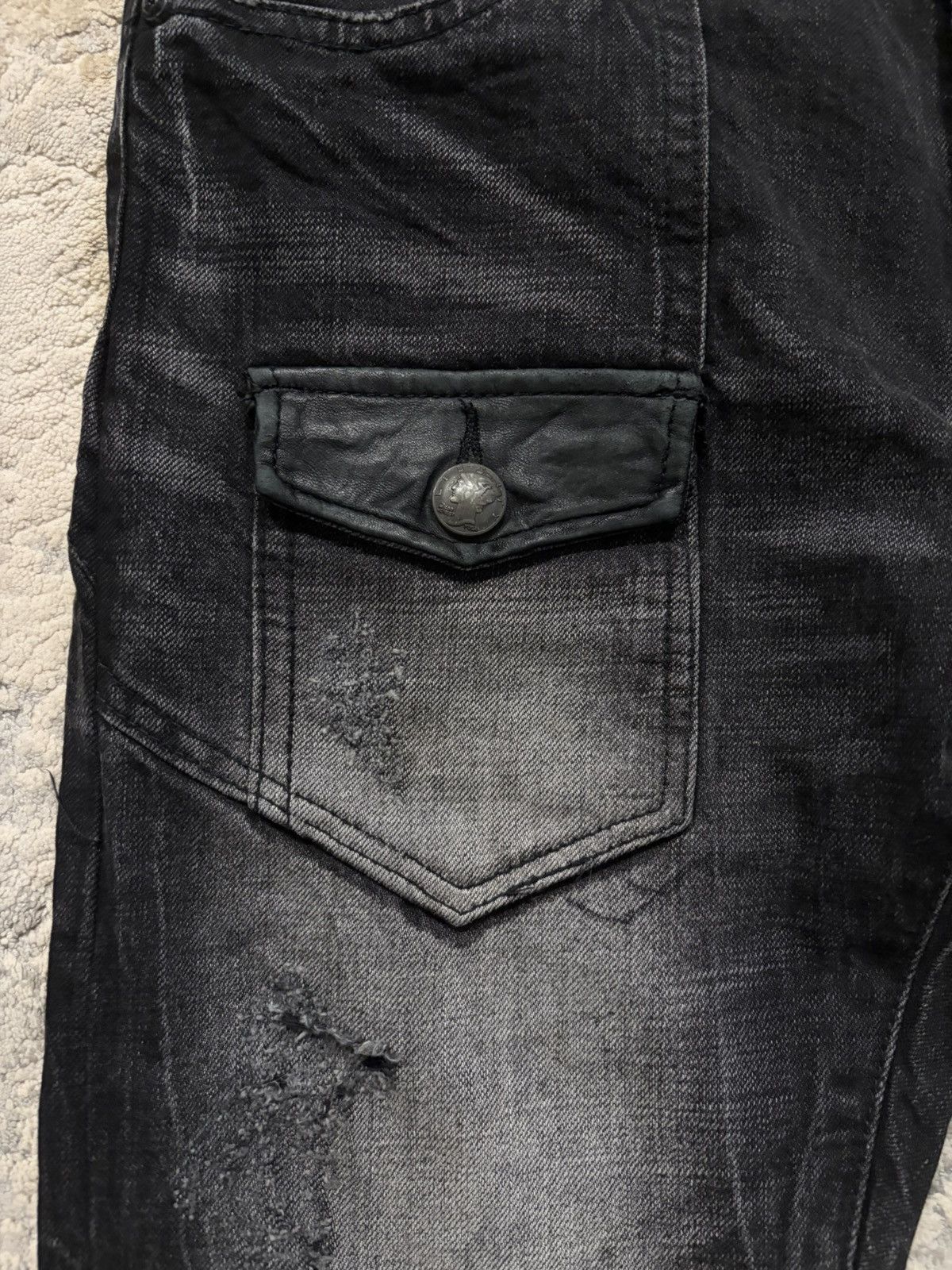 GOSTAR DE FUGA Fuga - Curve Leg Flared Distressed Denim Size US 33 - 2 Thumbnail