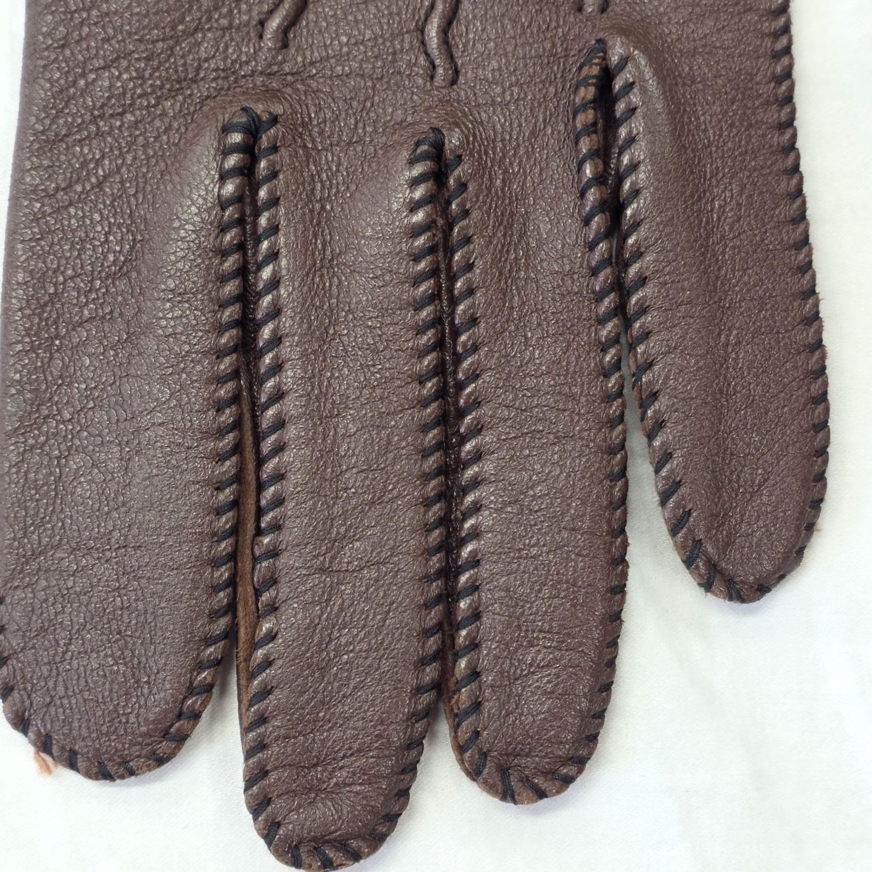 Vintage VINTAGE? No. (Ignore) Brown hand stitched leather gloves Mens sz 9 Office Preppy Stylish Light Weight Size ONE SIZE - 5 Thumbnail