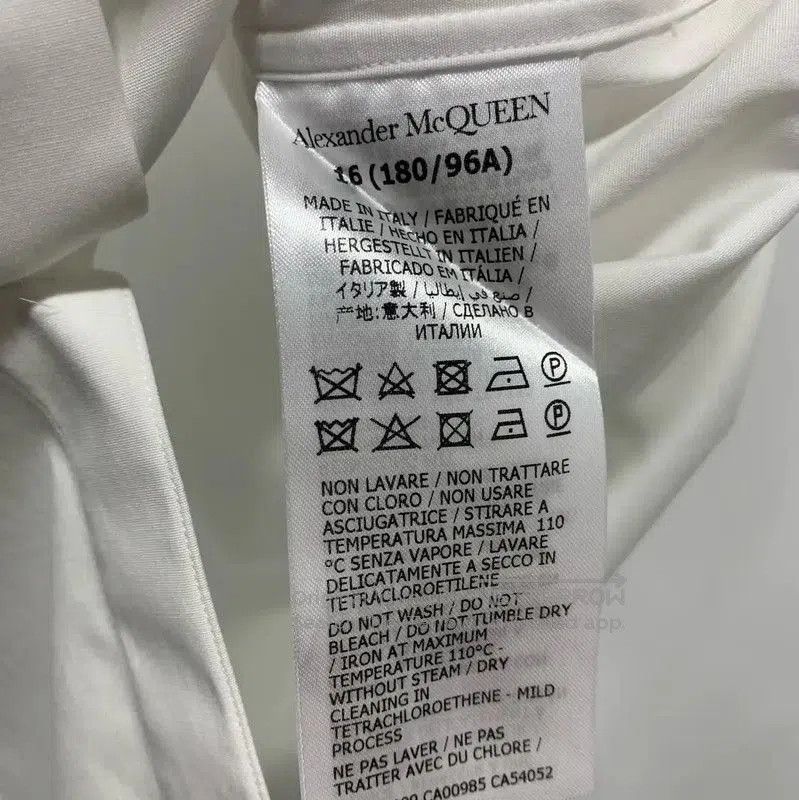 Alexander McQueen Alexander McQueen White Cotton Men's Shirt . Size US M / EU 48-50 / 2 - 5 Thumbnail