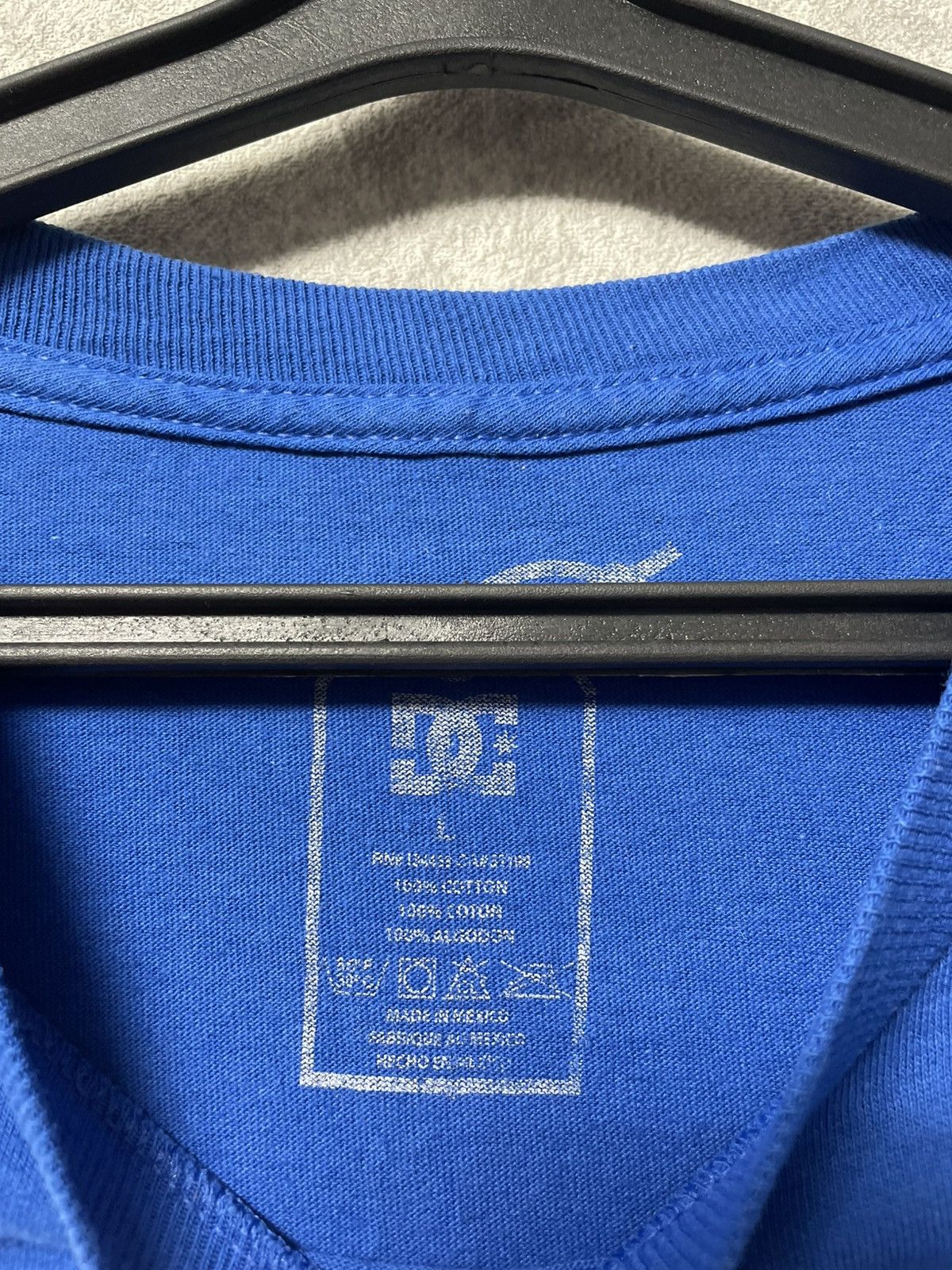 DC Vintage DC Shoes Big Logo T-Shirt Y2K Size US L / EU 52-54 / 3 - 10 Thumbnail