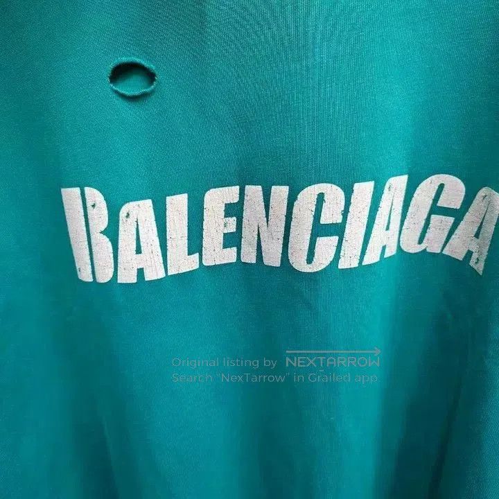Balenciaga Balenciaga Distressed Logo Short Sleeve Tee. Size US XS / EU 42 / 0 - 3 Thumbnail