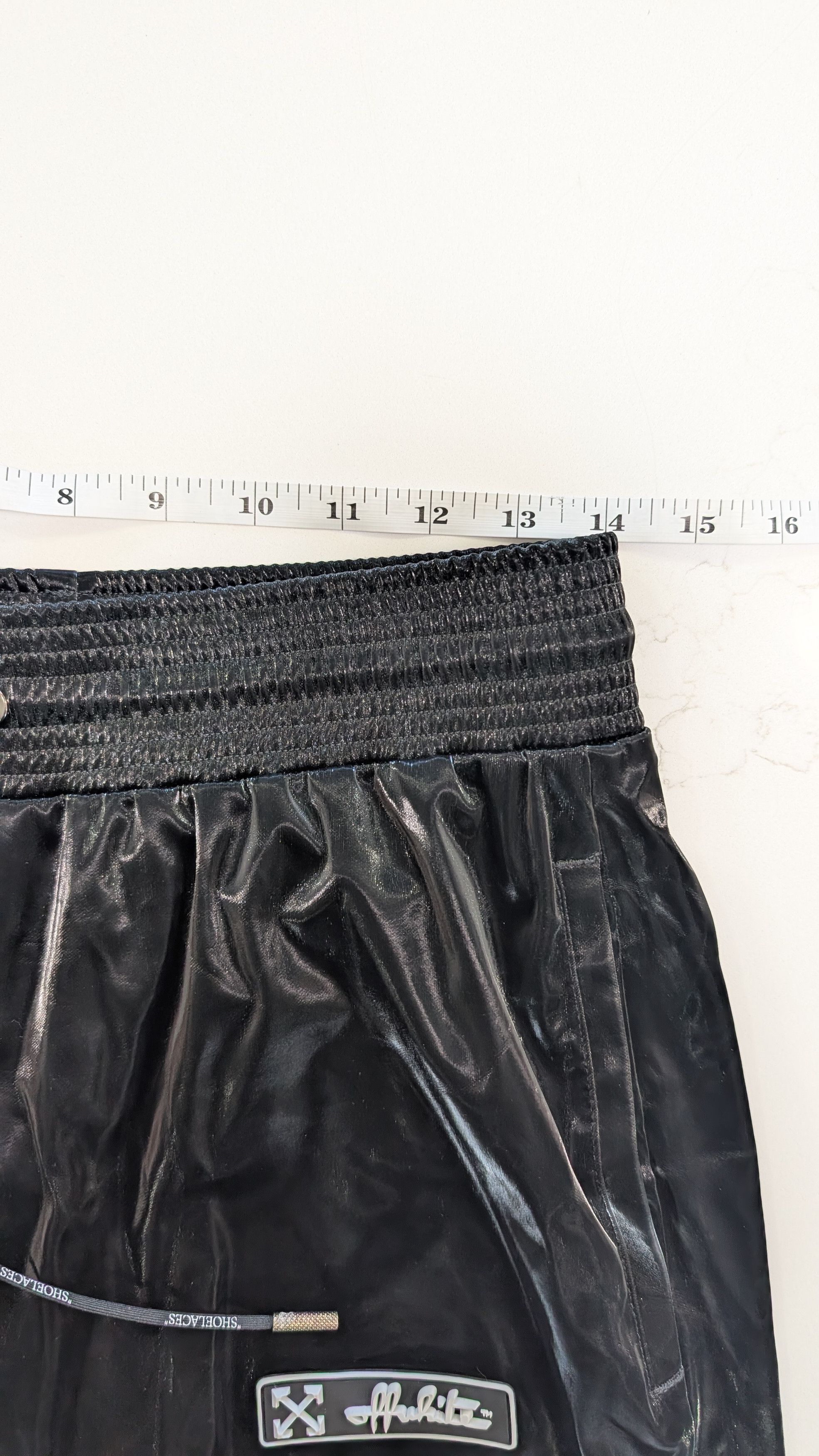 Off-White Off-White Virgil Abloh Slick Shine Cargo Joggers Black IT 44 Size US 30 / EU 46 - 14 Thumbnail