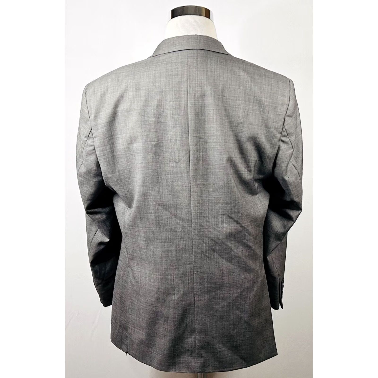 Jos. A. Bank Jos A Bank Sport Coat Gray 42R Tailored Fit 100% Wool Two Button Double Vented Mens Size US XS / EU 42 / 0 - 6 Thumbnail