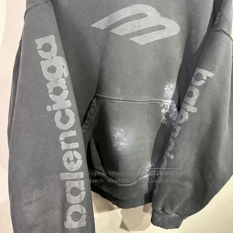 Balenciaga Balenciaga 3B Splashed Aged Hoodie Size US M / EU 48-50 / 2 - 4 Thumbnail