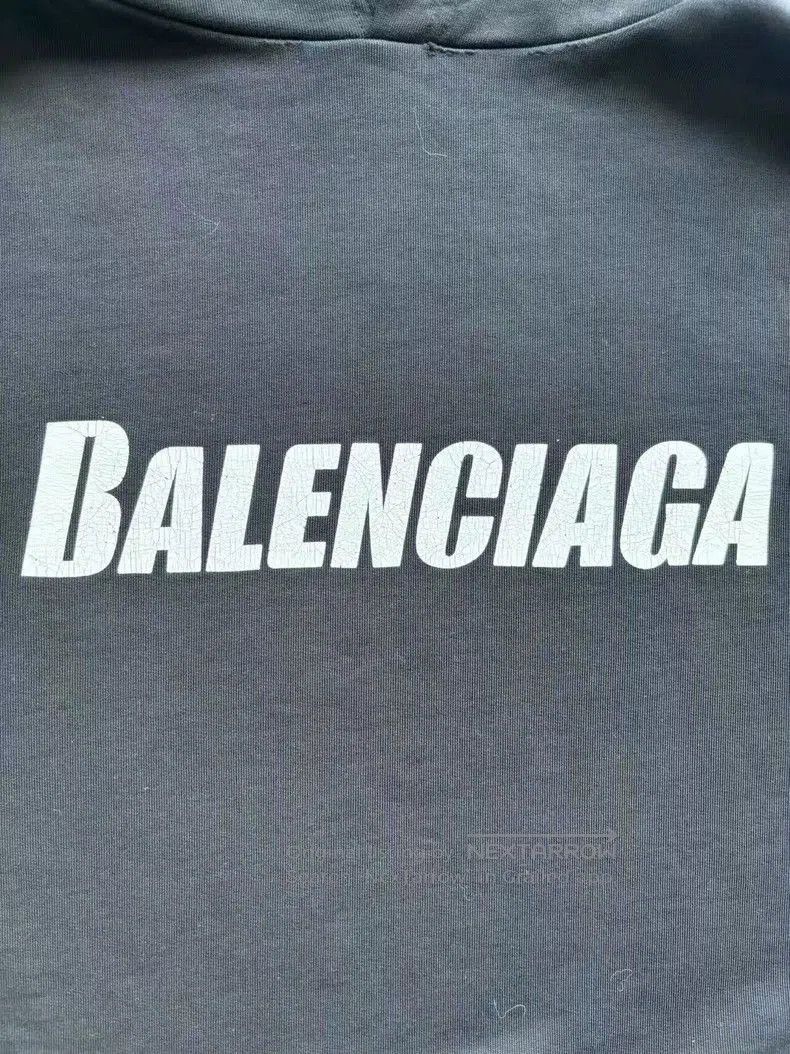 Balenciaga Balenciaga Logo Print Oversized Hoodie. Size US XXS / EU 40 - 3 Thumbnail
