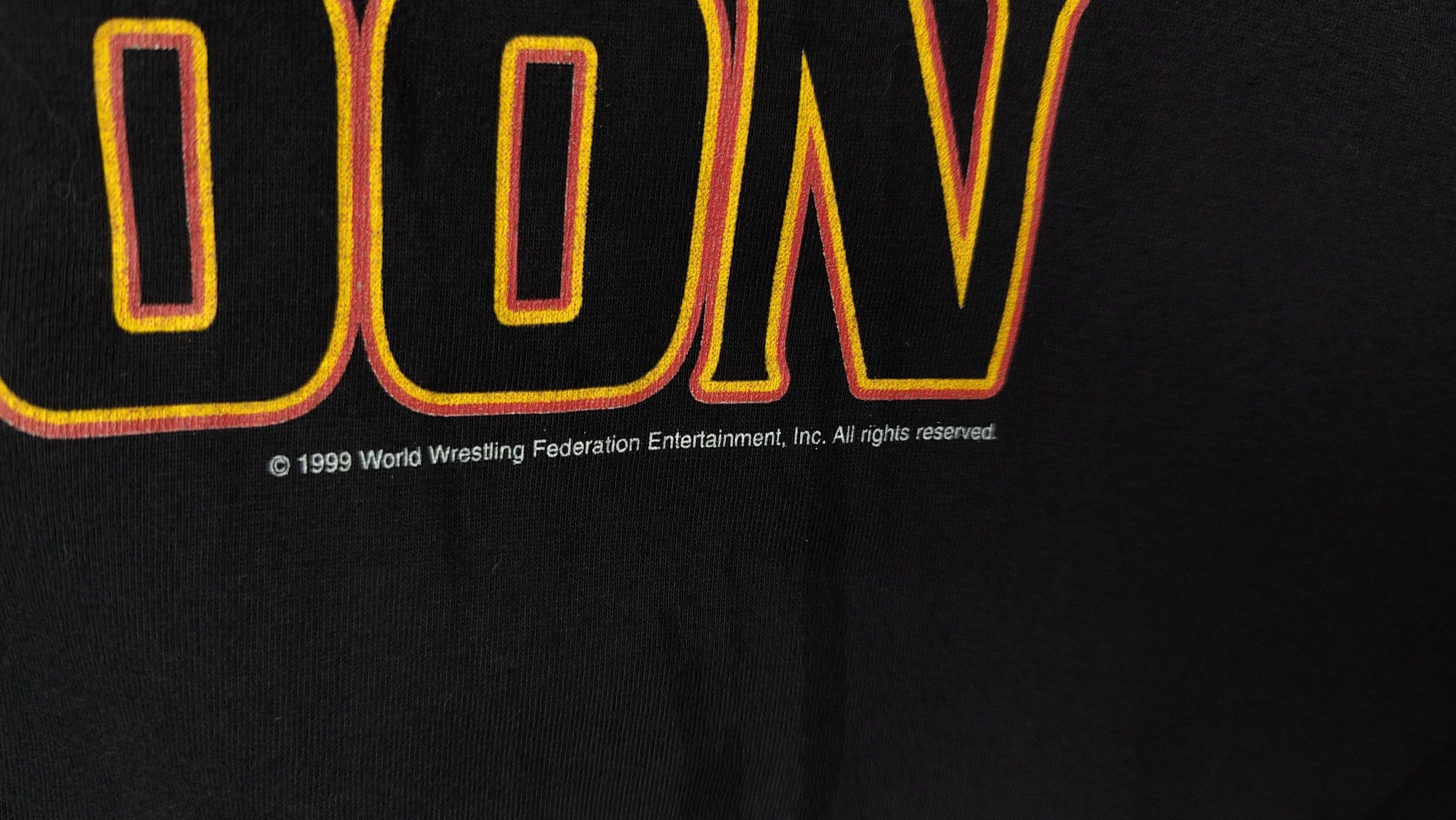 Vintage Stone Cold 1999 Steve Austin Saloon Vintage Official Tshirt Size US M / EU 48-50 / 2 - 4 Thumbnail