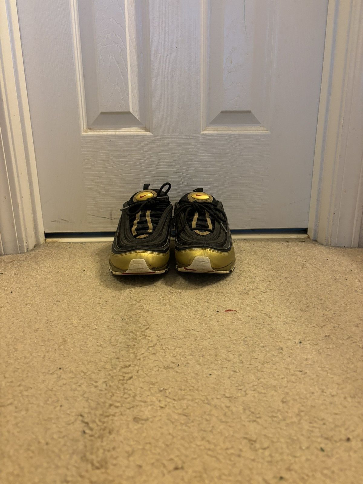 Nike Nike Air Max 97 Black Metallic Gold Size US 9 / EU 42 - 5 Thumbnail