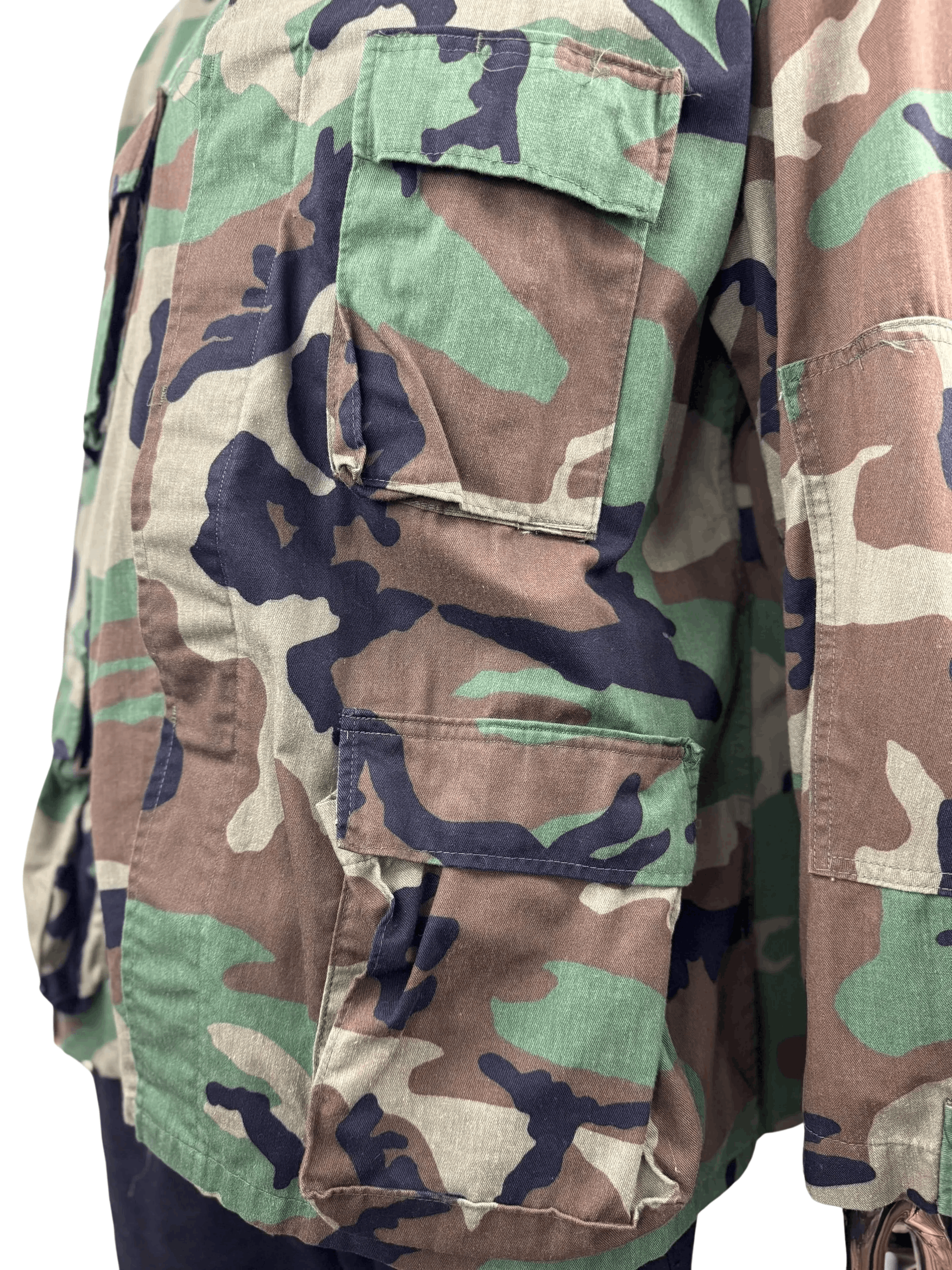 Vintage VTG 80s 90s US Army Uniform (BDU) Field Jacket M81 Camo Size US XL / EU 56 / 4 - 4 Thumbnail