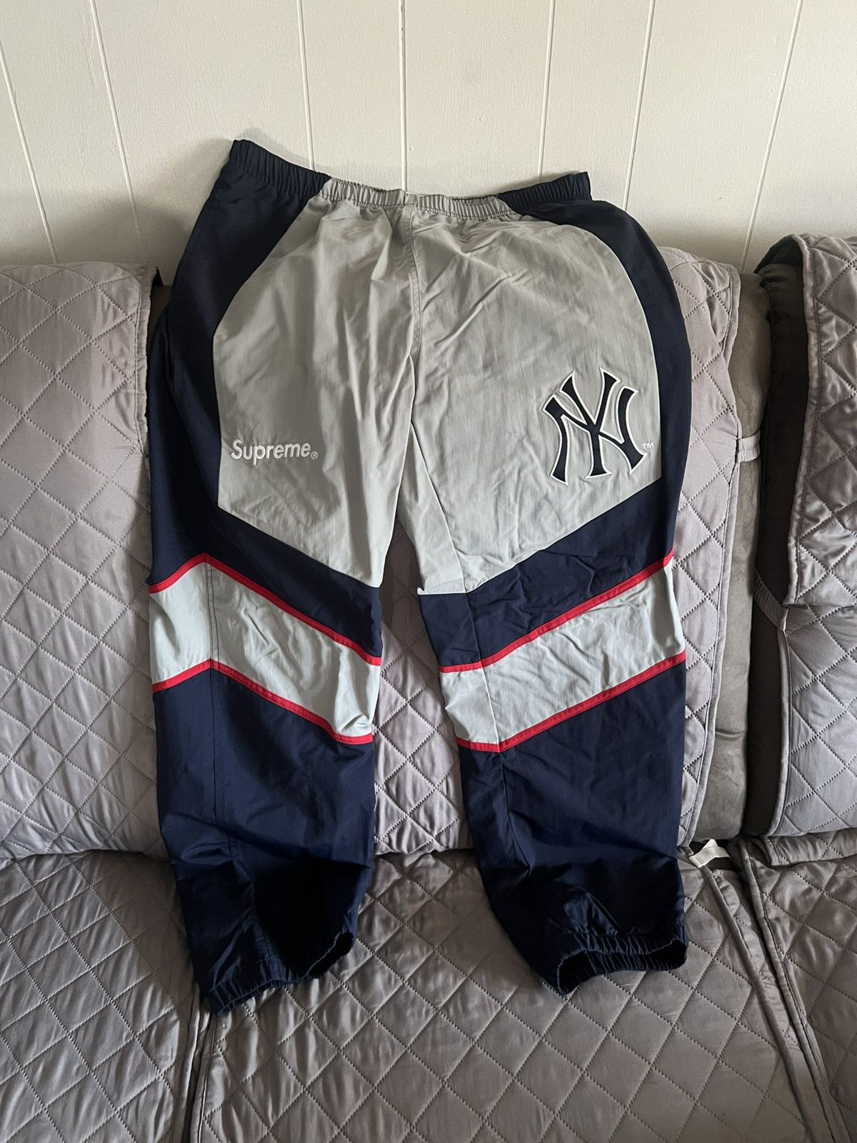 Supreme Yankees Track | Grailed