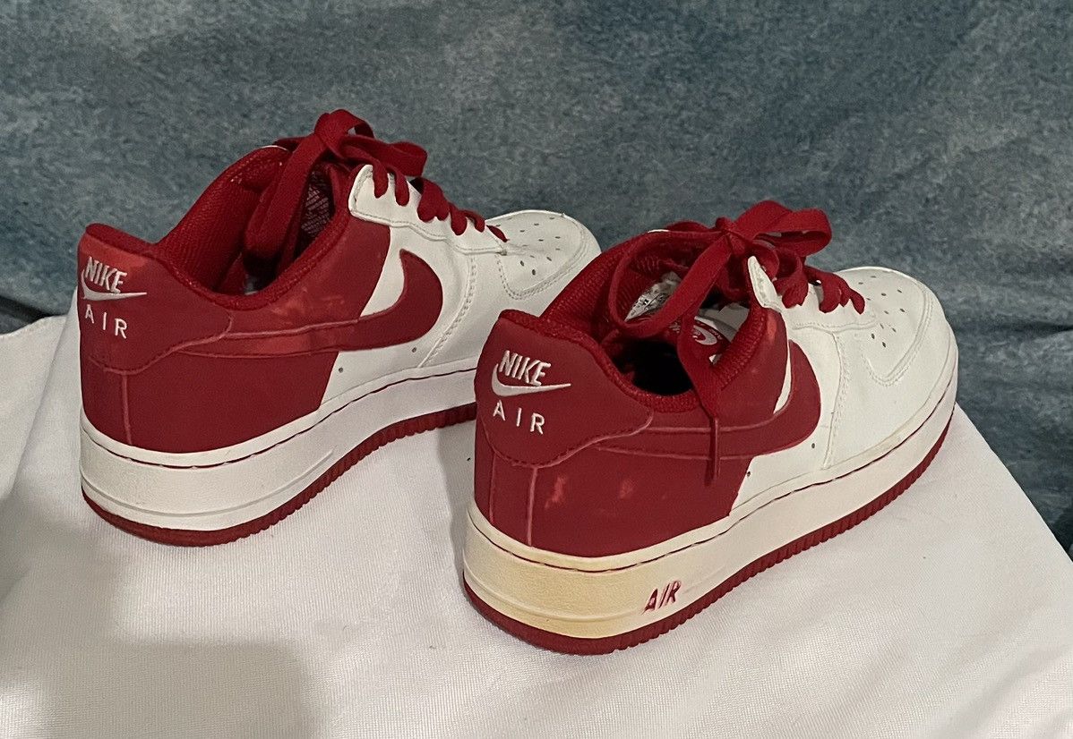 Nike Nike Air White And Red Size 6.5Y Size US 6.5 / IT 36.5 - 6 Thumbnail