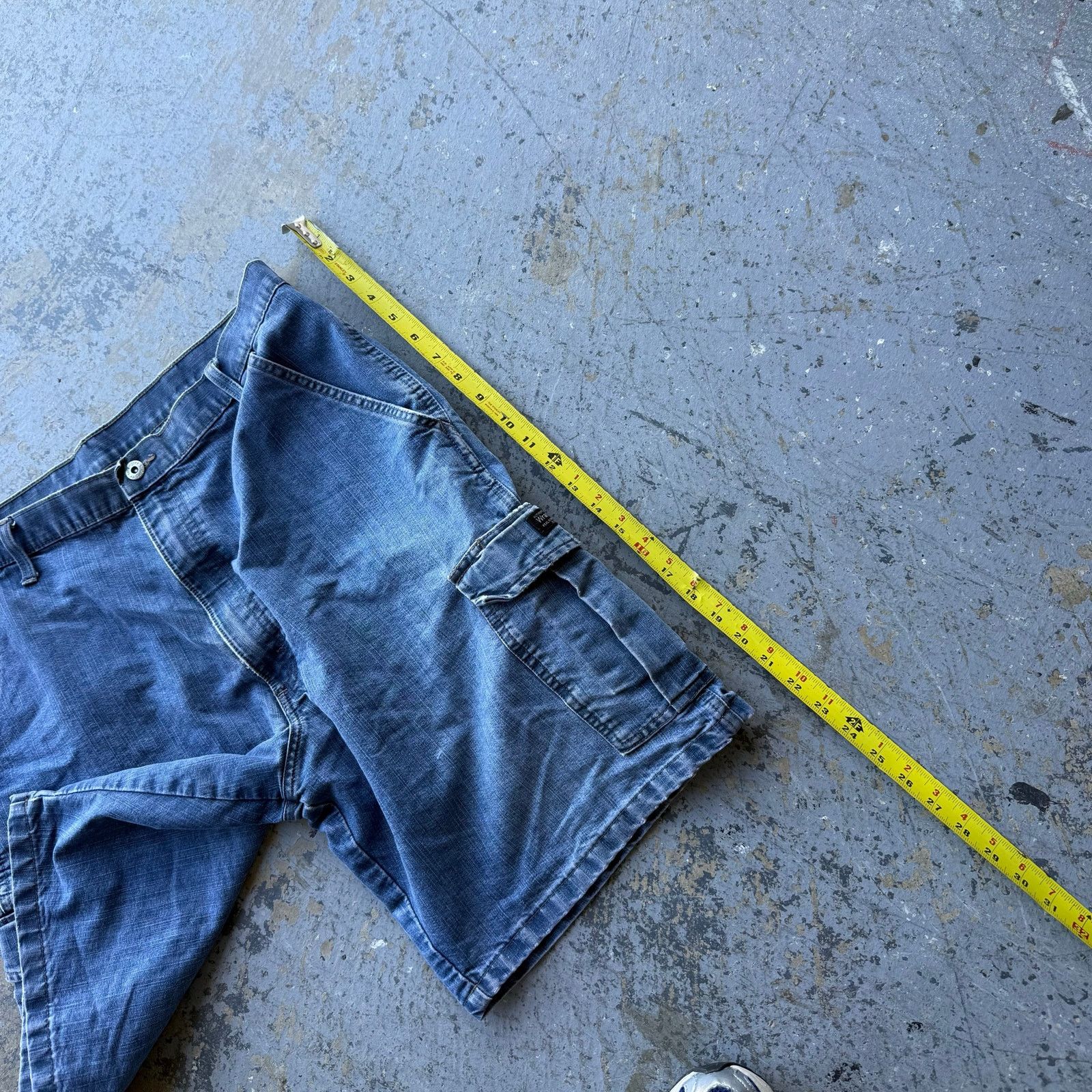 Wrangler Vintage Wrangler Denim Cargo Jorts Size US 36 / EU 52 - 7 Thumbnail