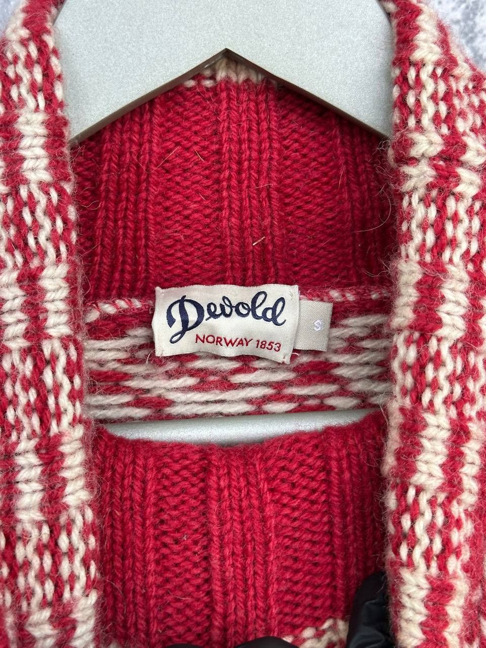 Vintage Devold Norway Svalbard Sweater Wool Scandinavian Knit High Size US S / EU 44-46 / 1 - 11 Thumbnail