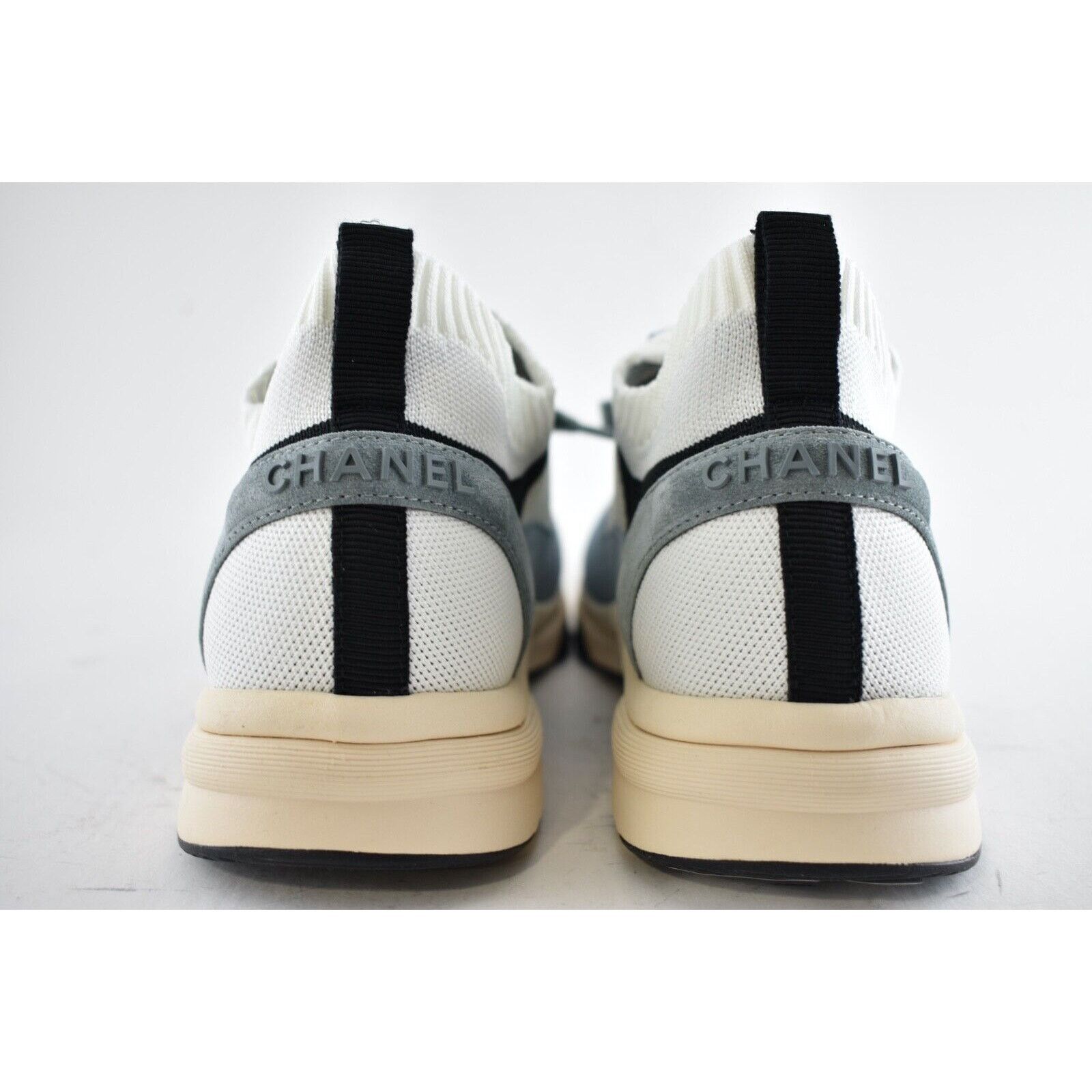 Chanel Chanel 22C Suede Knit CC Logo Low Top Trainer Sneaker 44 11 Size US 11 / EU 44 - 7 Thumbnail