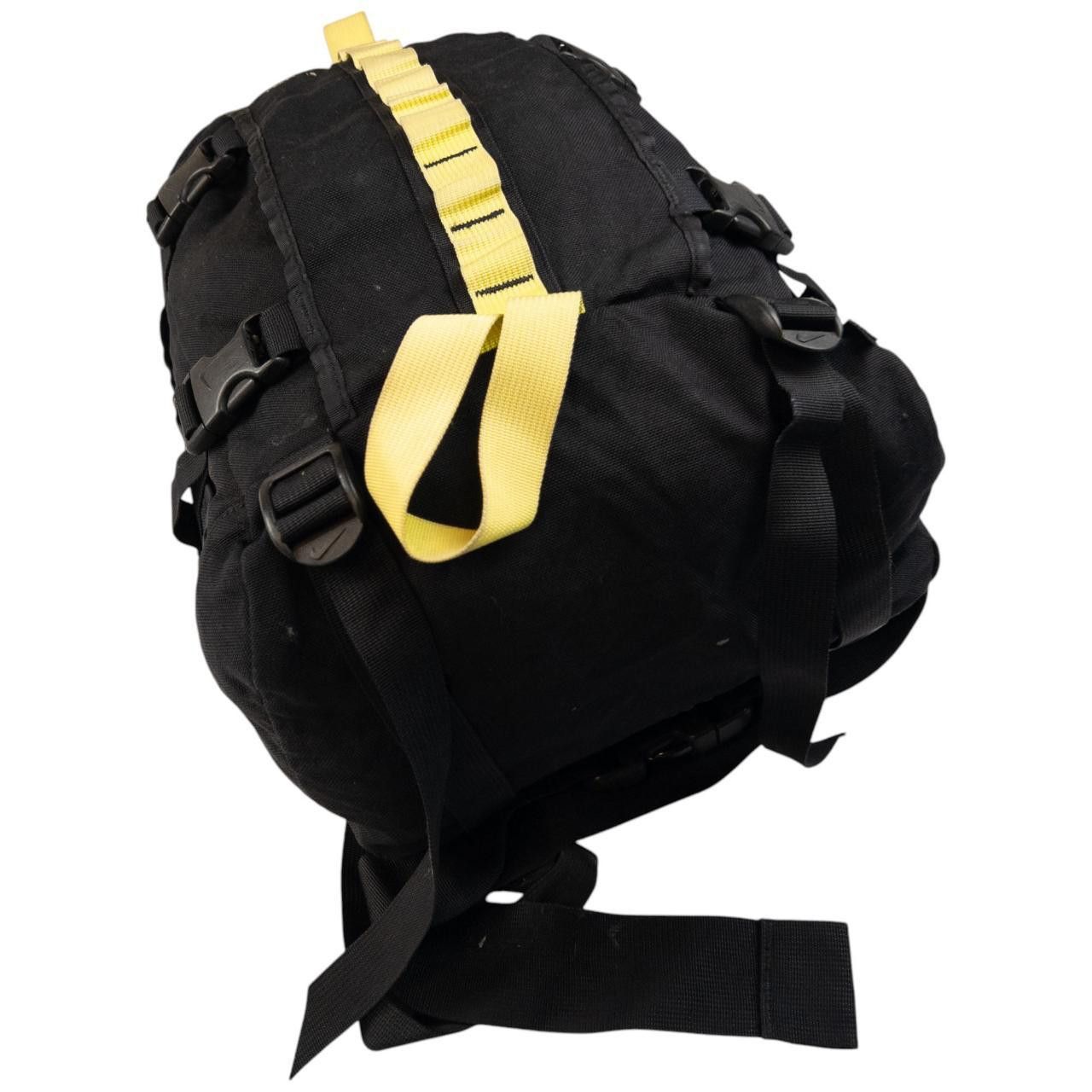 Nike Vintage Nike ACG Karst 18 Backpack Size ONE SIZE - 7 Thumbnail
