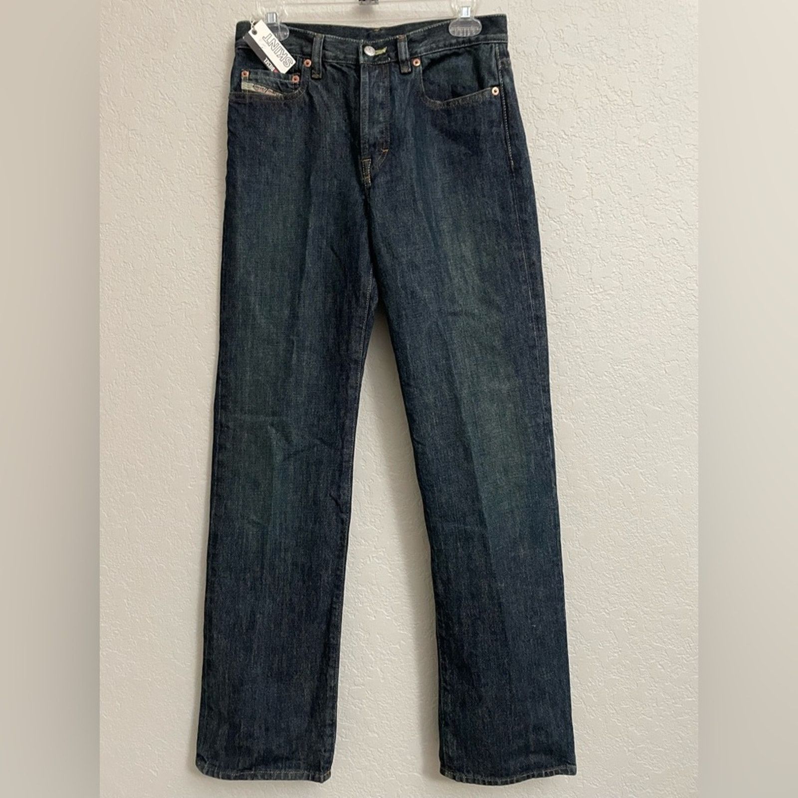 Diesel Diesel Skint Button Fly Straight Leg Jeans Men 28 Size US 28 / EU 44 - 1 Thumbnail
