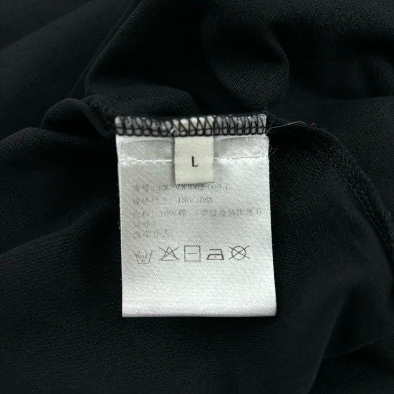 Givenchy Givenchy Chest logo print round neck short sleeve Size US L / EU 52-54 / 3 - 5 Thumbnail