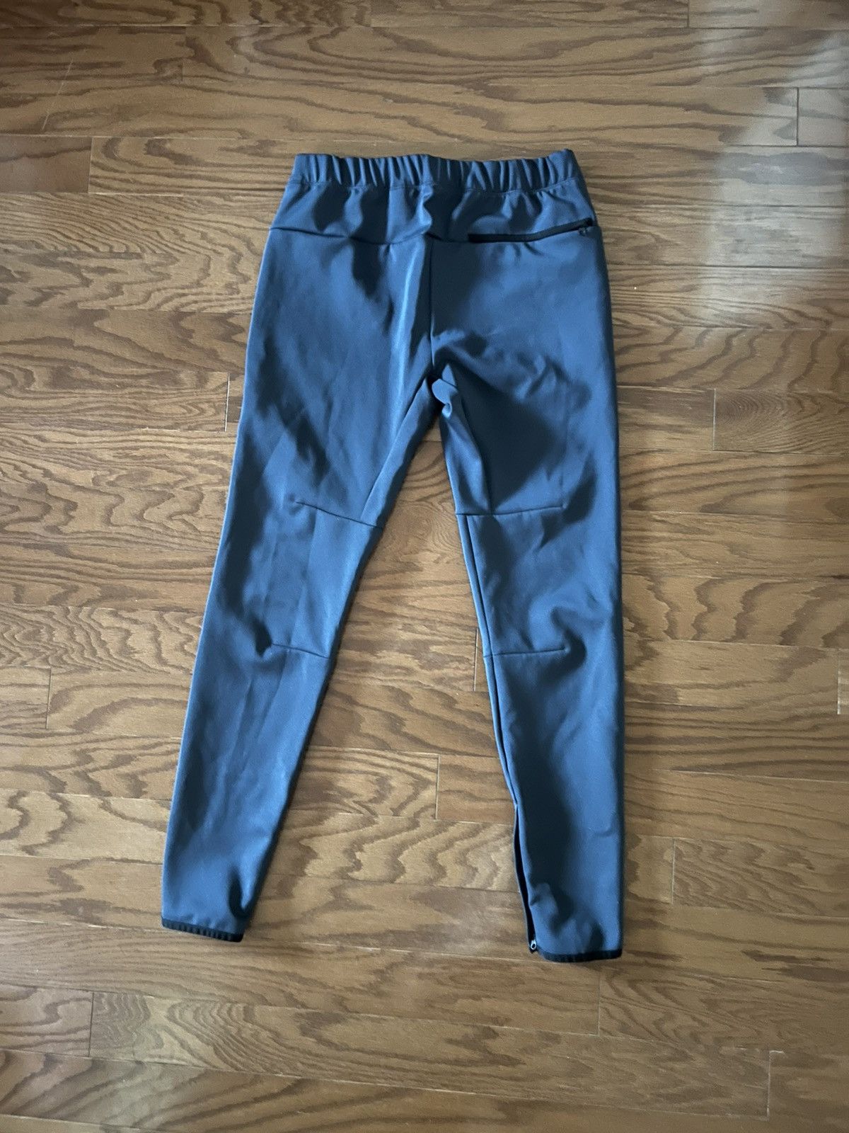 GU GU Navy Blue Ascent Double Knit Size US 26 / EU 42 - 2 Thumbnail