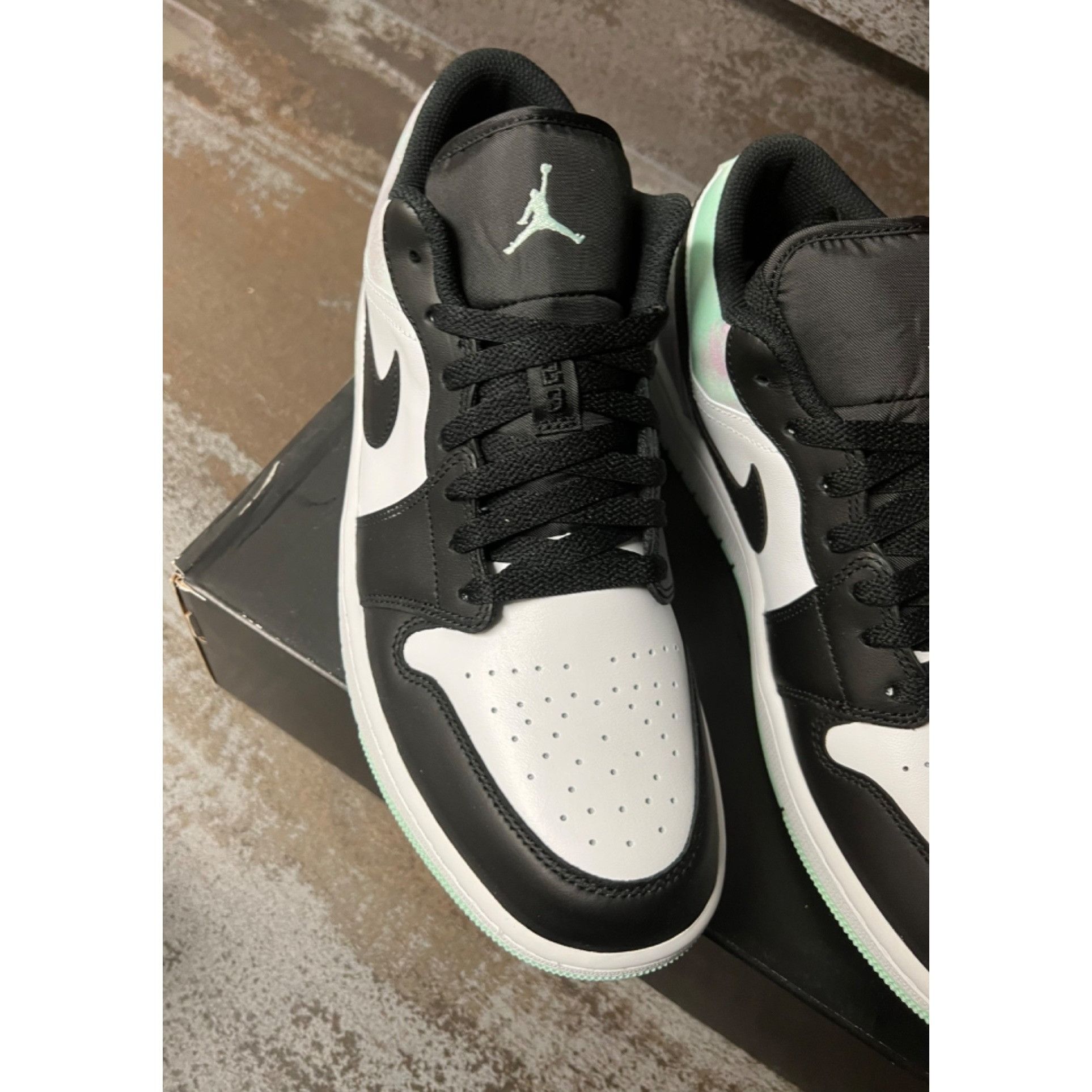 Nike Jordan 1 Low Tie- Dye Pastel Green Size 10.5- DM1199-100 Size US 10.5 / EU 43-44 - 4 Thumbnail