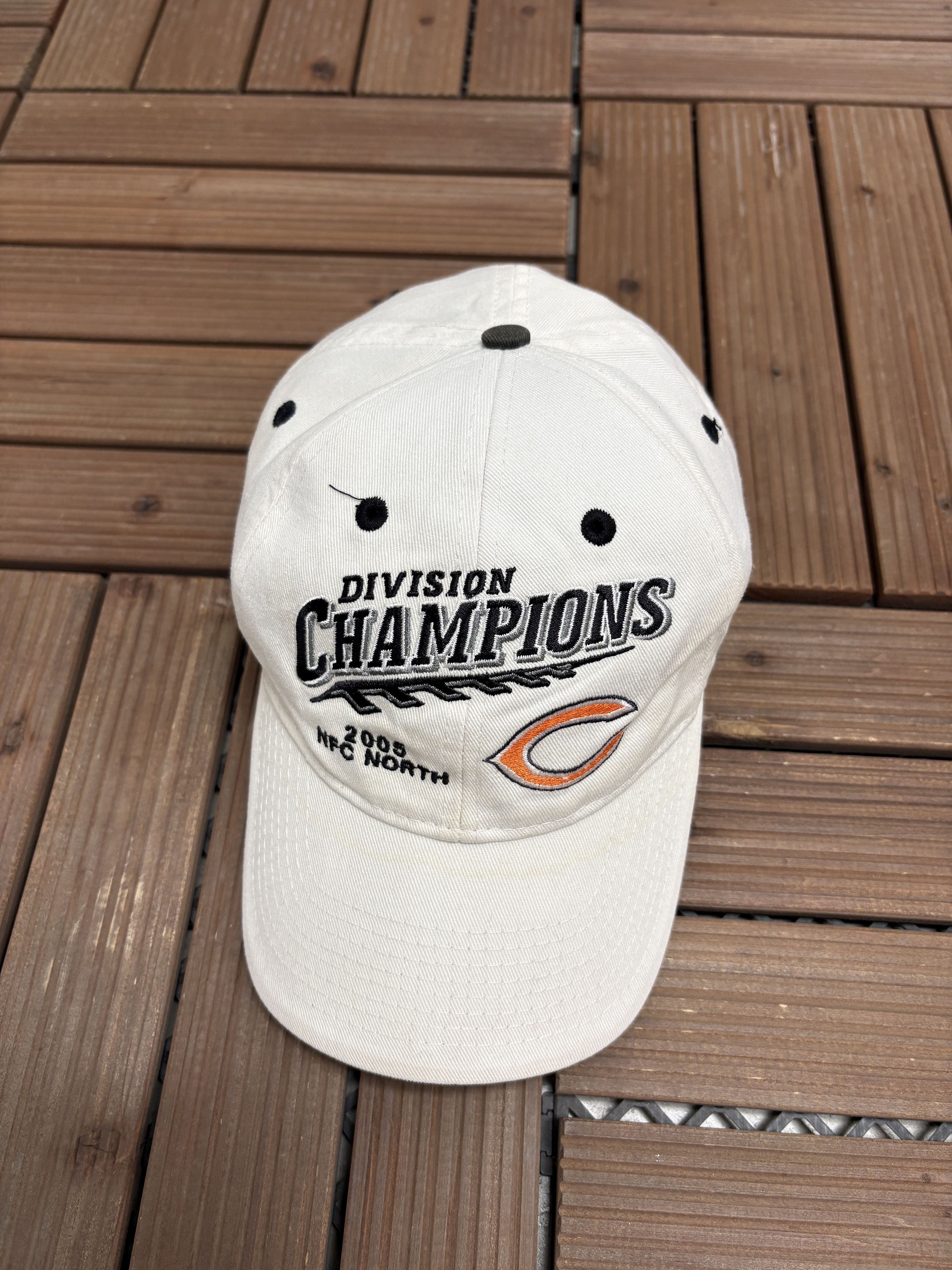 Vintage Chicago Bears 2005 Division Champions Vintage White Hat Cap Size ONE SIZE - 1 Thumbnail