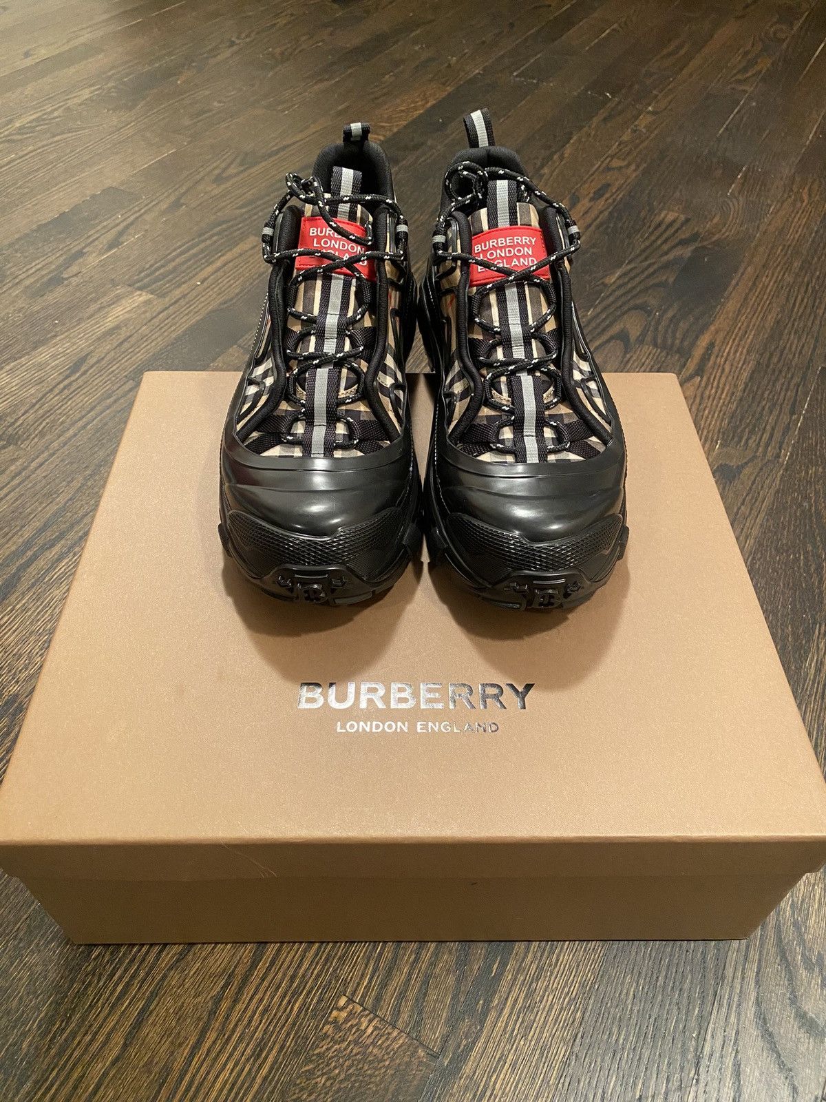 Burberry Burberry Arthur sneaker Size US 12 / EU 45 - 1 Thumbnail