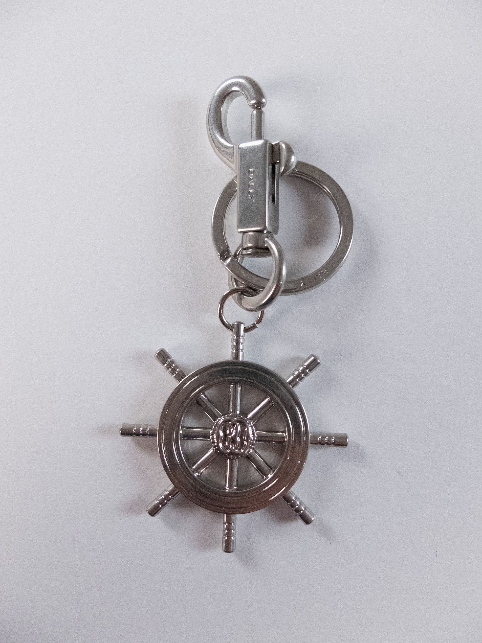 Bally BALLY silver tone metal ship helm figure keyring charm Size ONE SIZE - 2 Thumbnail